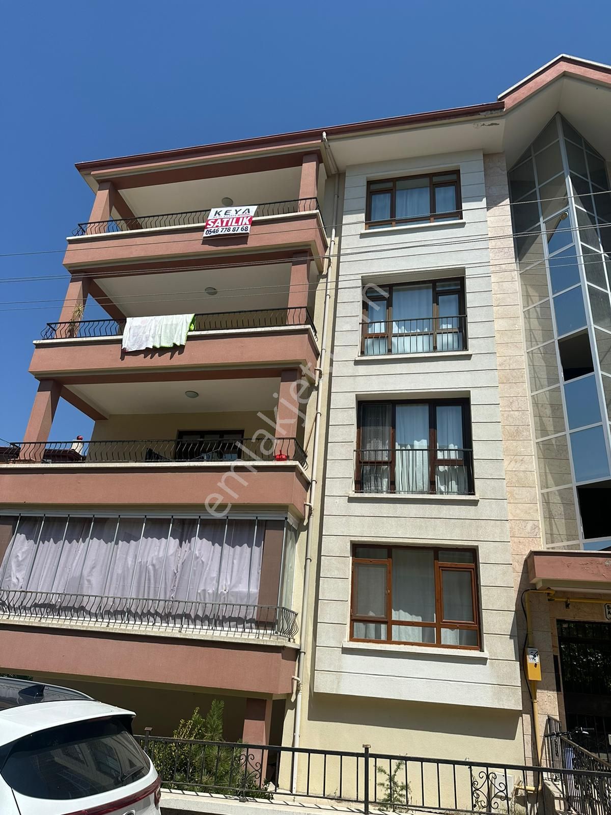 Beypazarı Hacıkara Satılık Daire  BEYPAZARI HACIKARA MAH. 4+1 SATILIK DAİRE