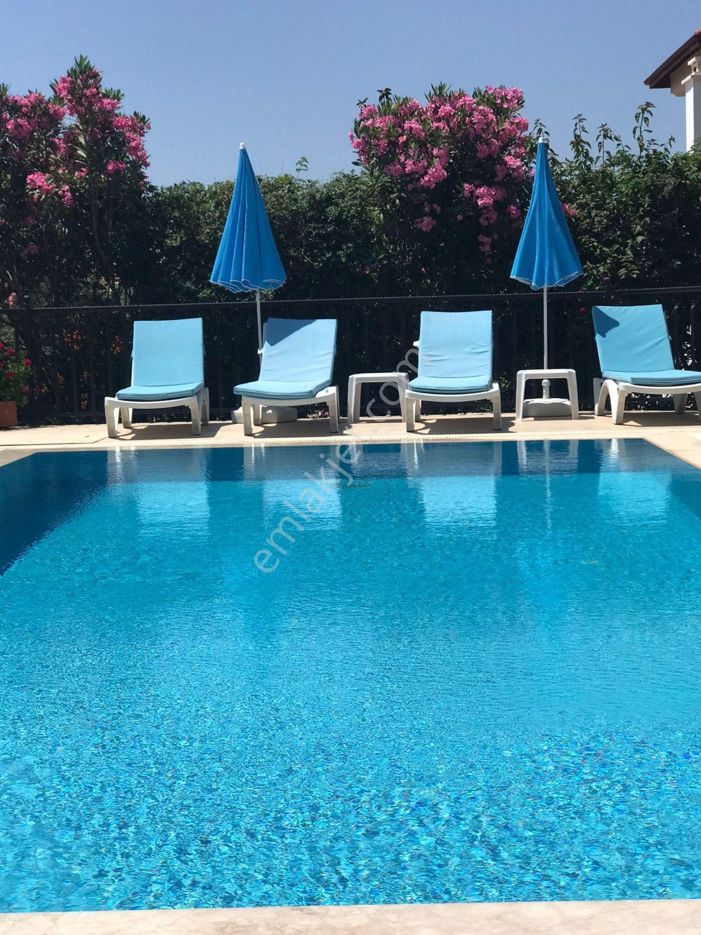 Satılık Eşyalı Villa 4+1 - Görsel 8