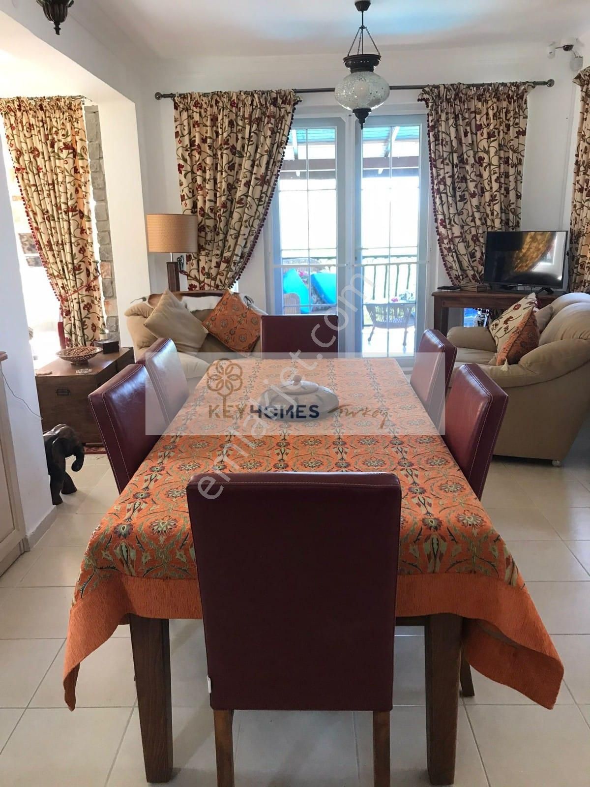 Satılık Eşyalı Villa 4+1 - Görsel 15