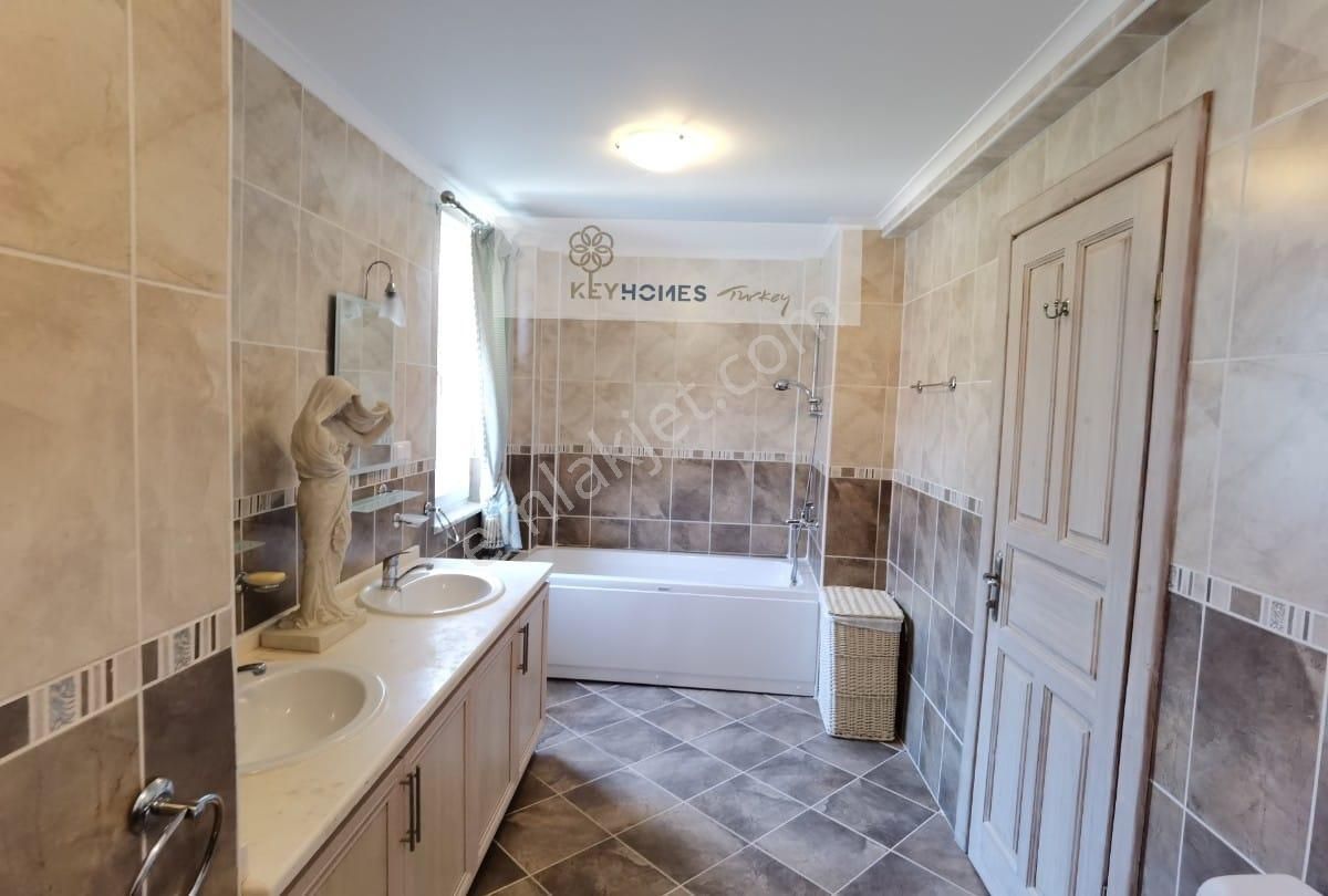 Satılık Eşyalı Villa 4+1 - Görsel 24