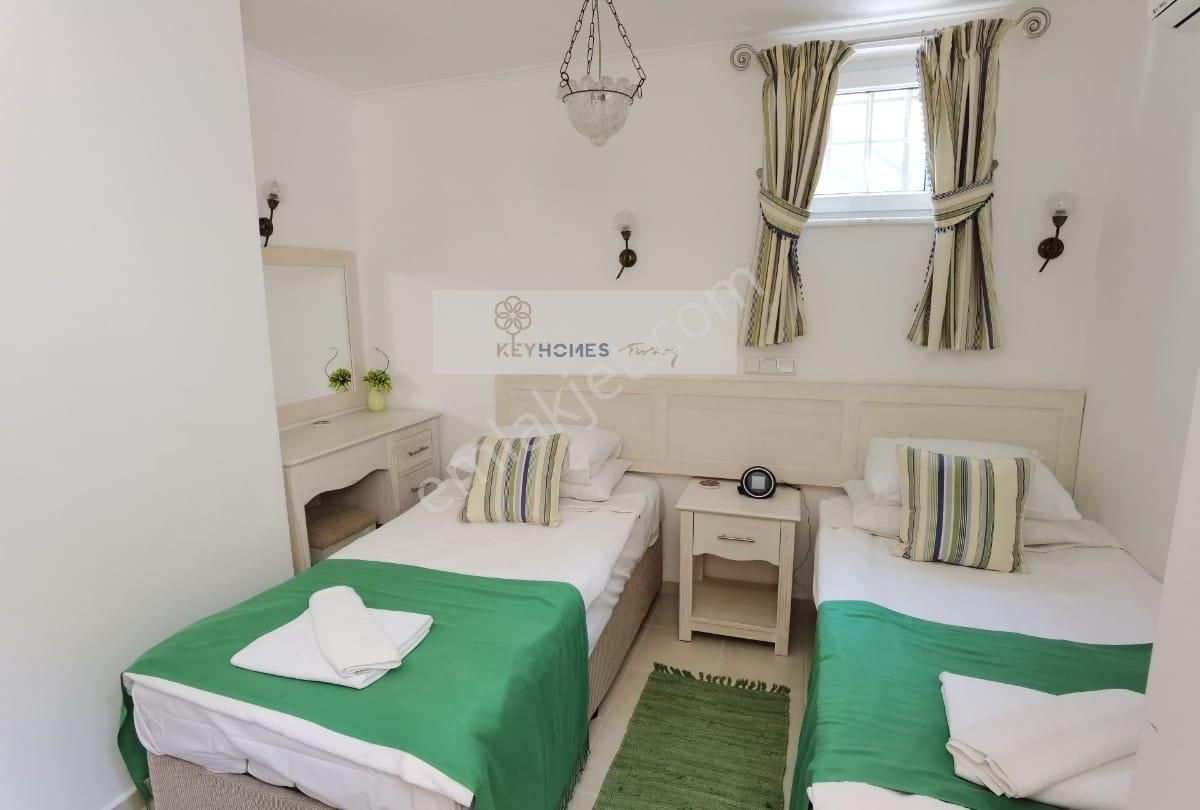 Satılık Eşyalı Villa 4+1 - Görsel 27