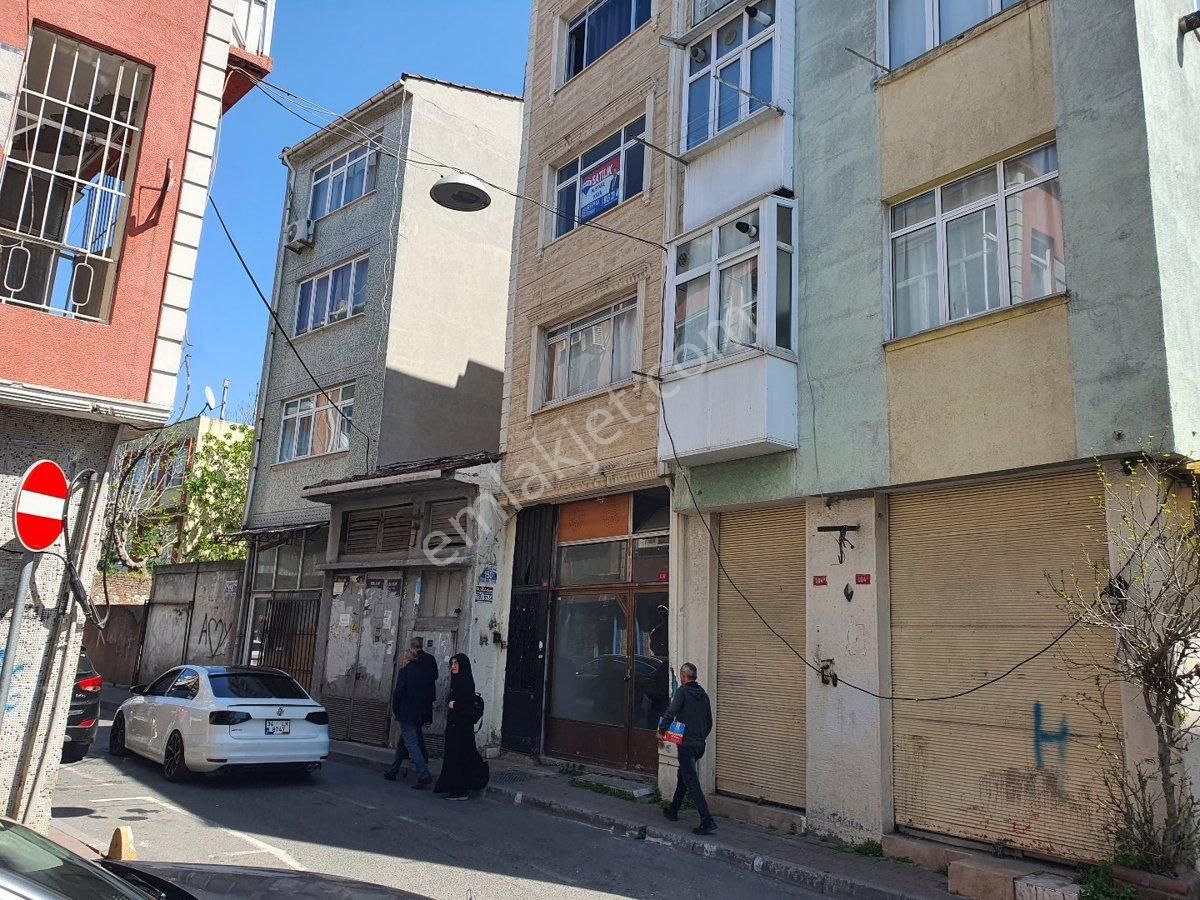 Fatih Sümbül Efendi Satılık Bina MUSTAFA KAYA REMAX KOMPLE BİNA + ARSA FATİH KOCAMUSTAFAPAŞA