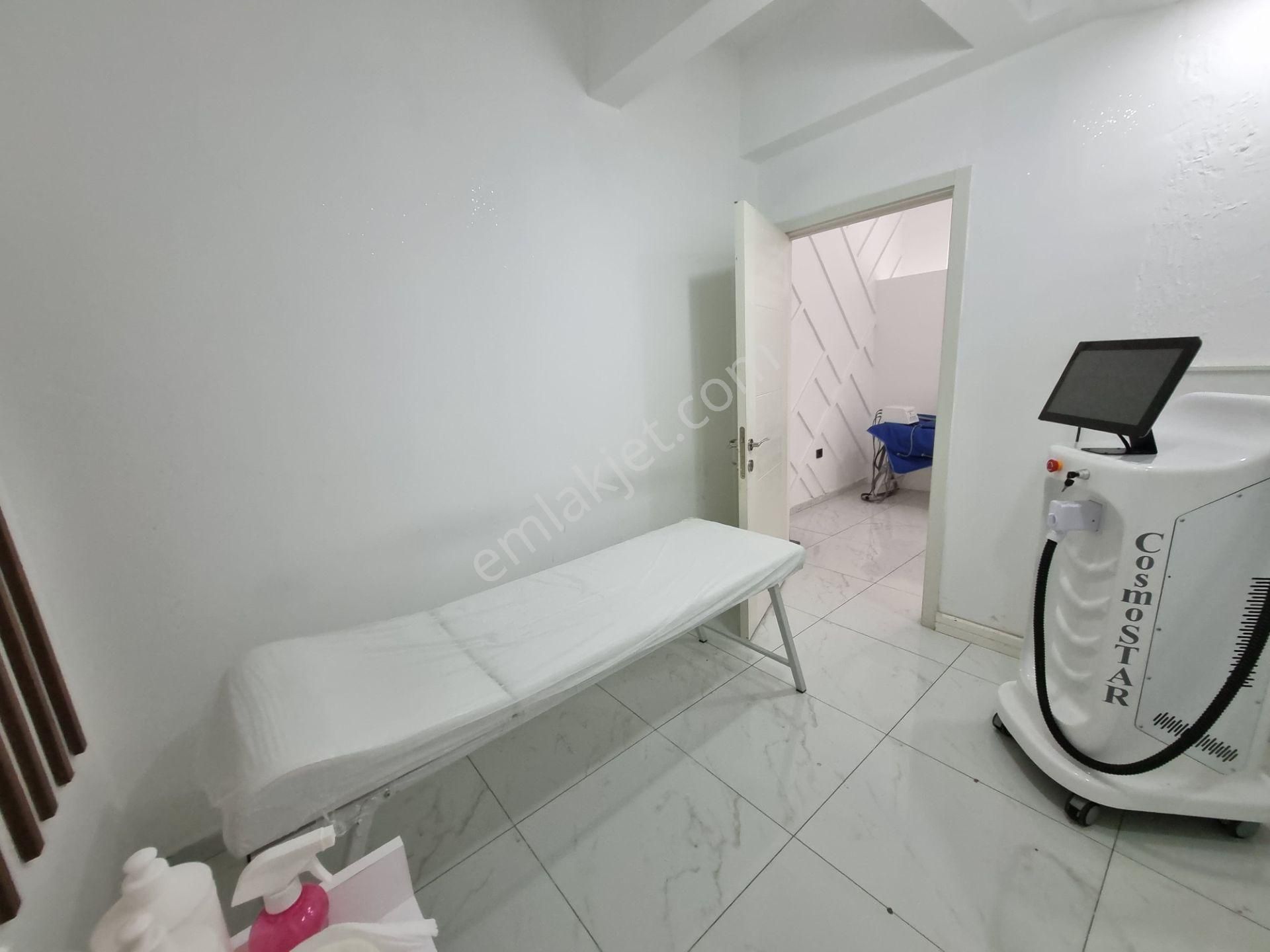 Alanya Merkez'de Kurulu Düzen Ve İşlek Konumda Devren Kiralık Güzellik Merkezi! - Görsel 15