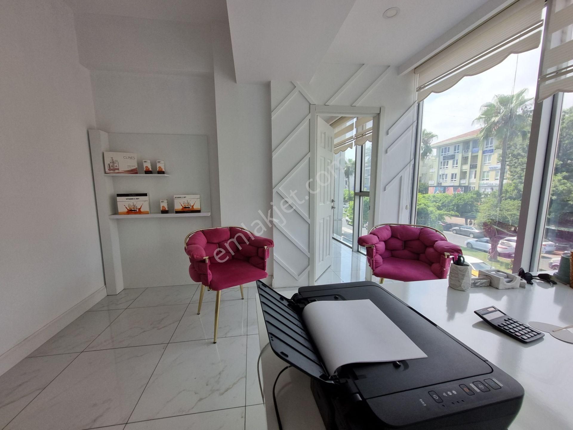 Alanya Merkez'de Kurulu Düzen Ve İşlek Konumda Devren Kiralık Güzellik Merkezi! - Görsel 10