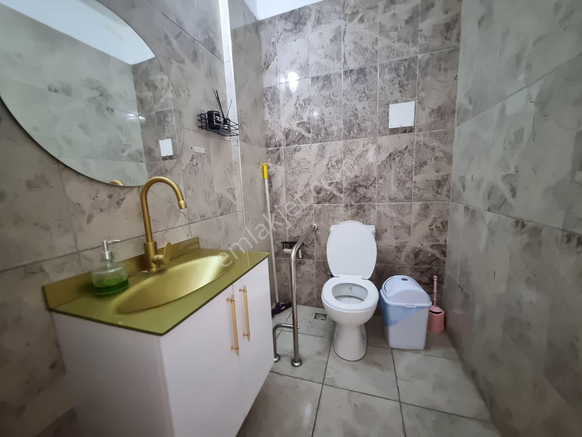 Alanya Merkez'de Kurulu Düzen Ve İşlek Konumda Devren Kiralık Güzellik Merkezi! - Görsel 27