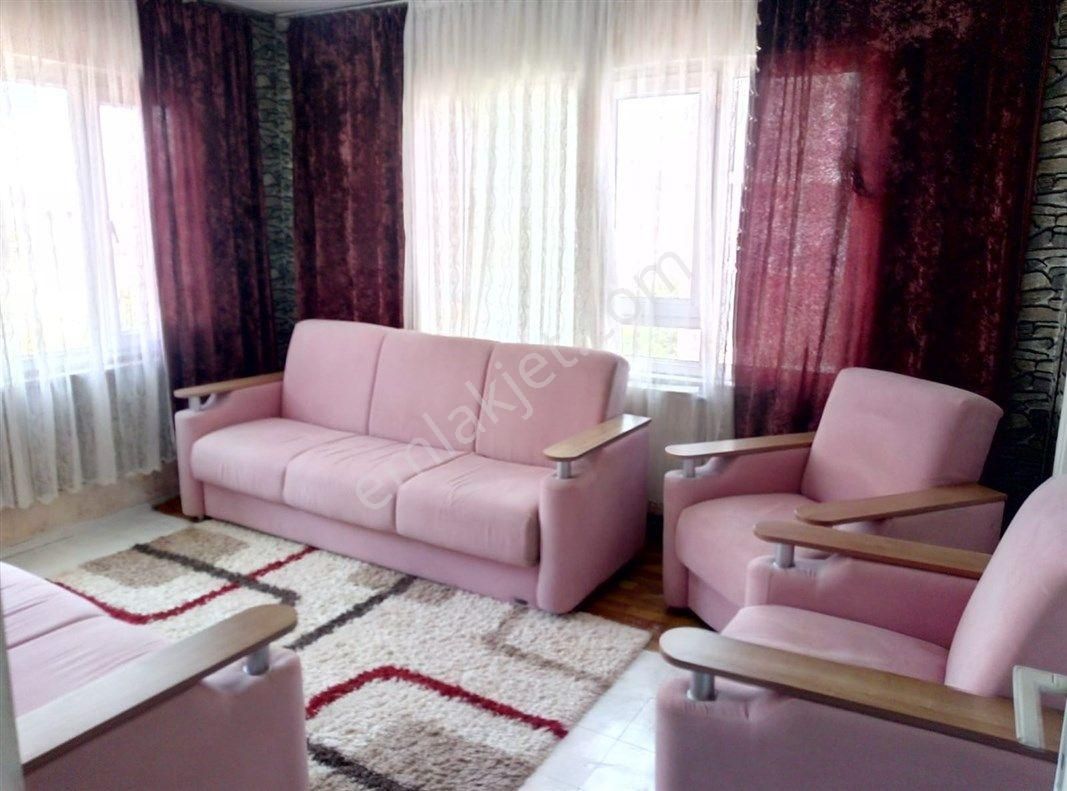 Osmangazi Altıparmak Kiralık Daire Osmangazi Altıparmak'ta Metroya Yakın 2+1 Eşyalı Kiralık Daire