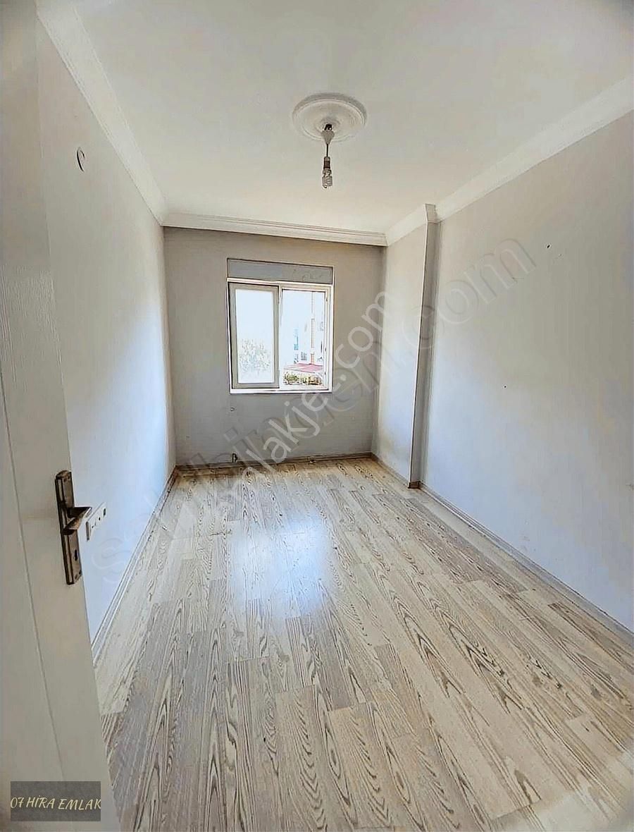 Kepez Ahatlı Kiralık Daire ULUSOY CADDESİNDE 2+1 BOŞ AYRI MUTFAK KİRALIK DAİRE