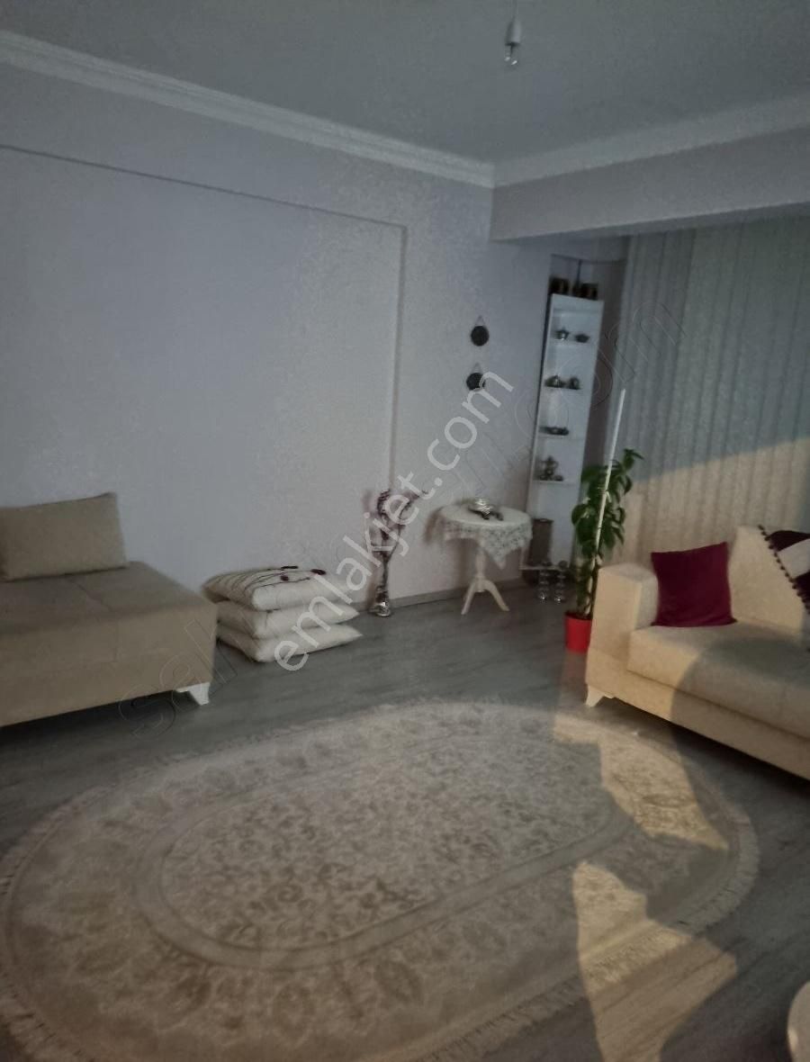 Pamukova Yenice Satılık Daire ÇARŞI MERKEZDE 2+1 DAİRE