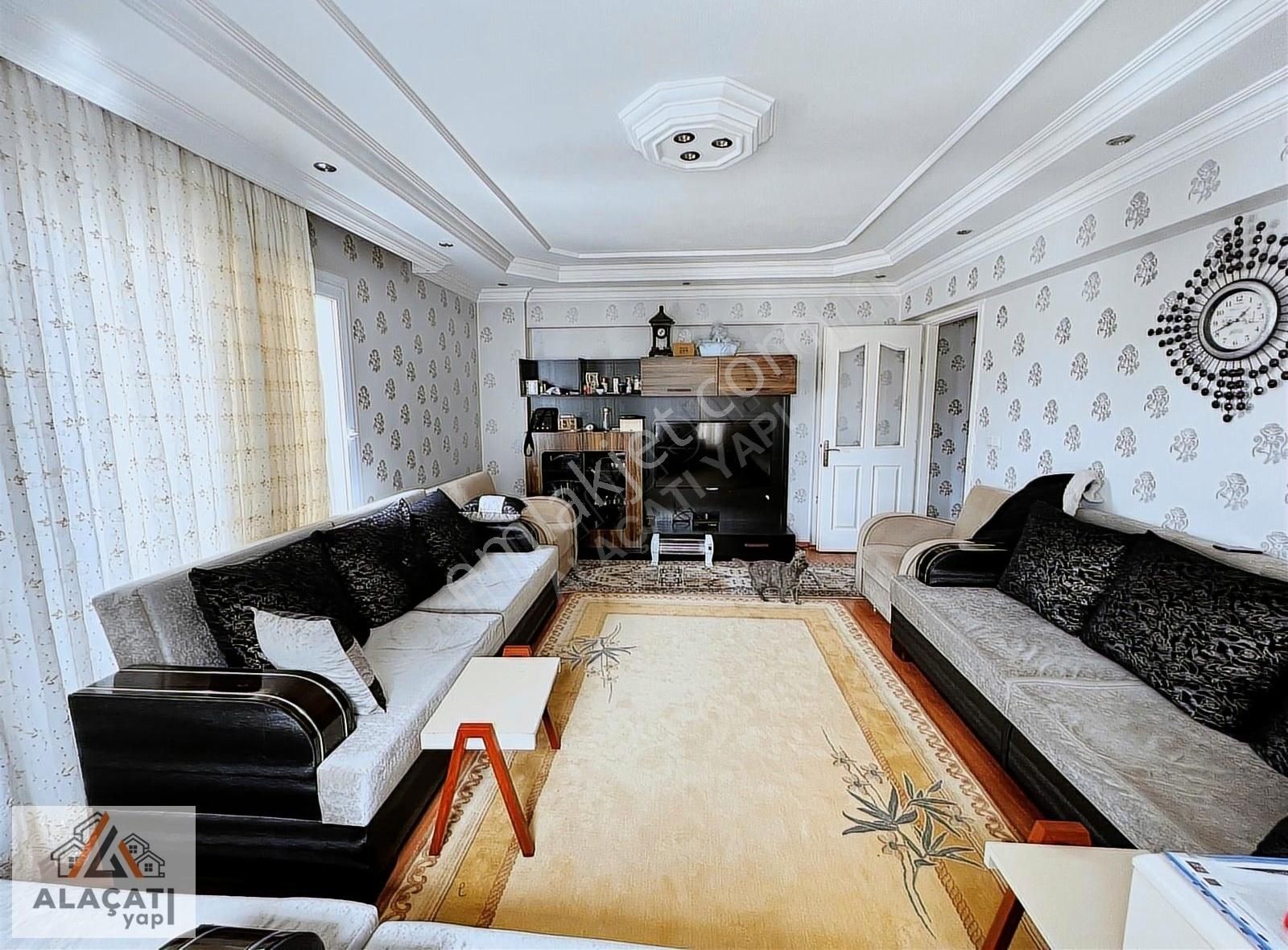 Buca Çamlıpınar Satılık Daire ÇAMLIKULE MERKEZDE 3+1 125M2 D.GAZLI SİTE İÇİNDE SATILIK DAİRE