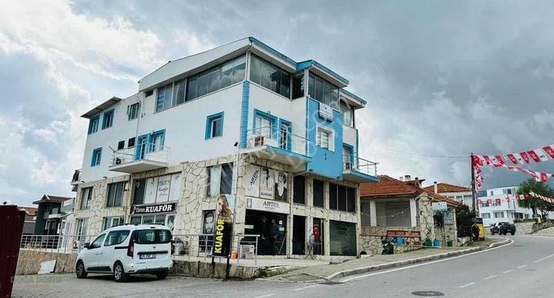 Karaburun Mordoğan Satılık Dükkan & Mağaza Doğa Dostu'ndan Mordoğan Çarşı Yolu Üzeri Ön Cephe Dükkan