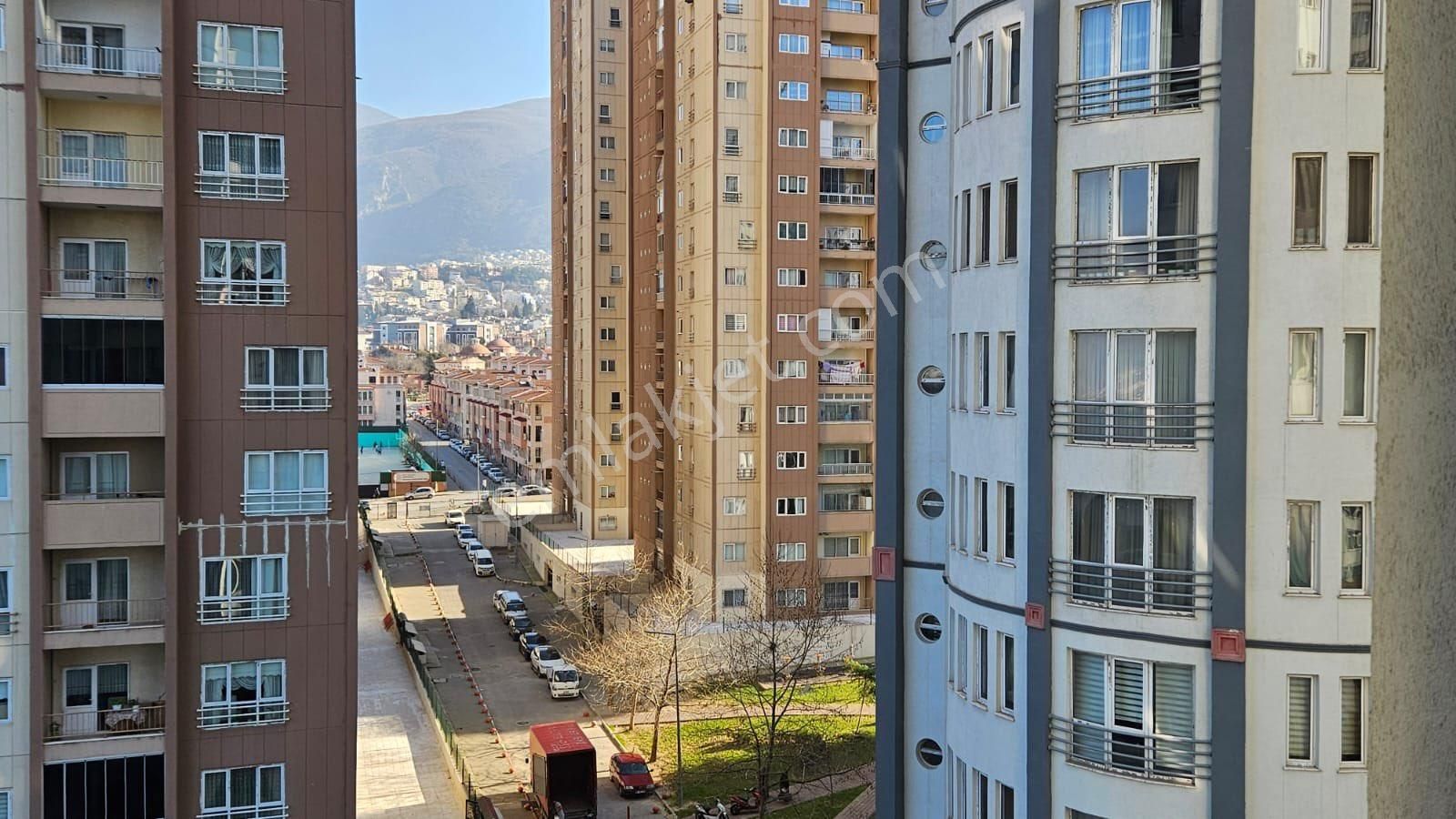 D Bloklarda Ova Manzaralı Ara Kat Satılık Daire - Görsel 3