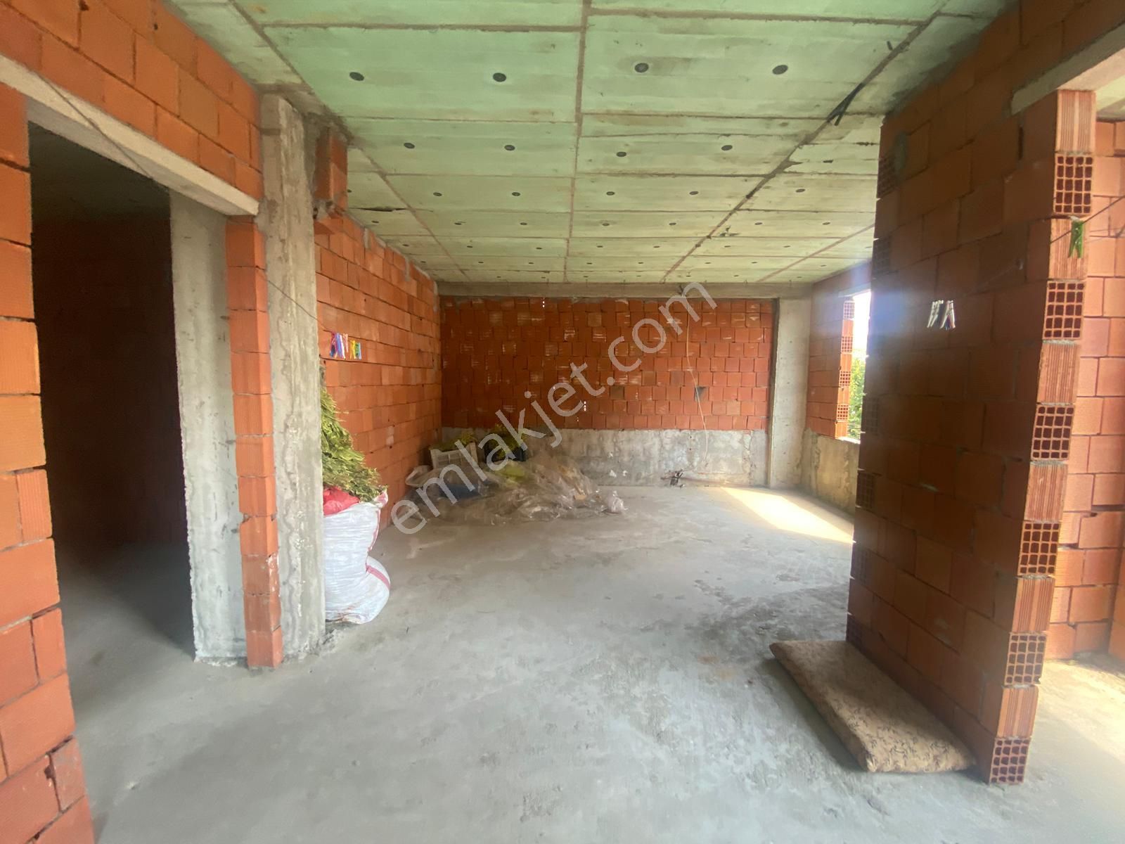 Poyraz Gayrimenkul'den Zeytinli'de Satılık Müstakil Ev ( 2 Daire) - Görsel 24