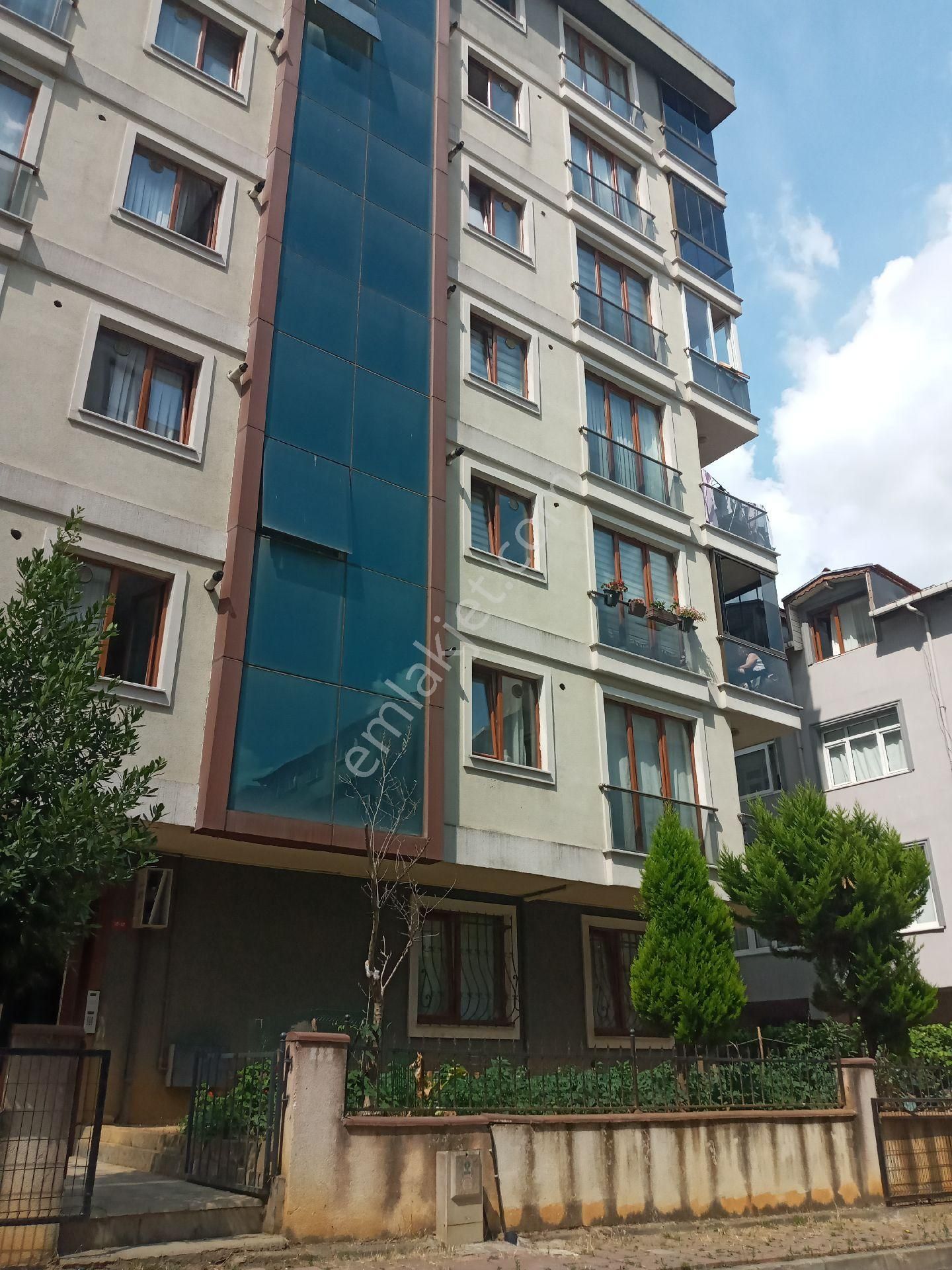 Çekmeköy Kirazlıdere Satılık Daire YENİ BİNA DA 2+1 85m2 LÜKS SATILIK DAİRE 