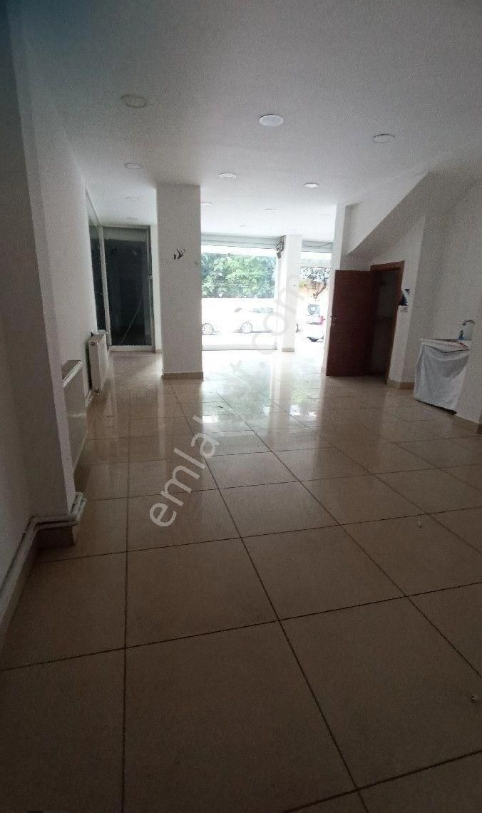 Güzelyurt Mahallesinde 150 M2 Takasa Uygun Satılık Dükkan - Görsel 4
