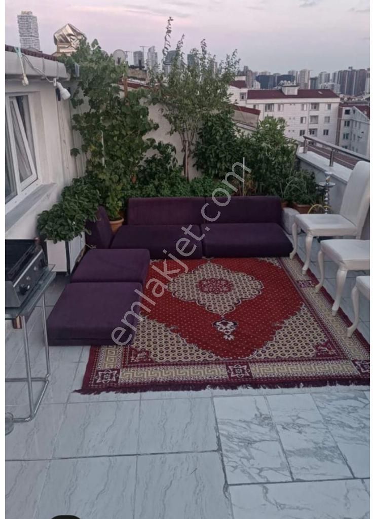 Esenyurt Fatih Satılık Daire  ESENYURT FATİH MAHALLESİNDE 4+2 / 240M2 / SATILIK DUBLEKS SATILIK DAİRE 