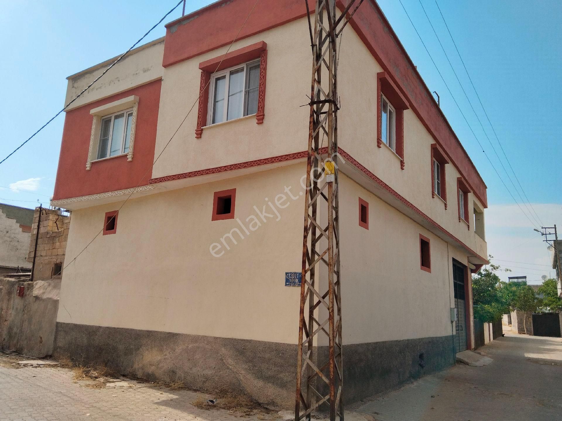 Şahinbey Geneyik Satılık Müstakil Ev Geneyik Köyünde Satılık Müstakil Kat Bahçeli Bağ Evi