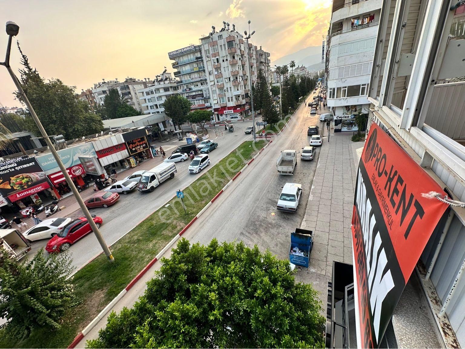 Antalya kumluca merkezde pro-kent emlak'tan kiralık daire