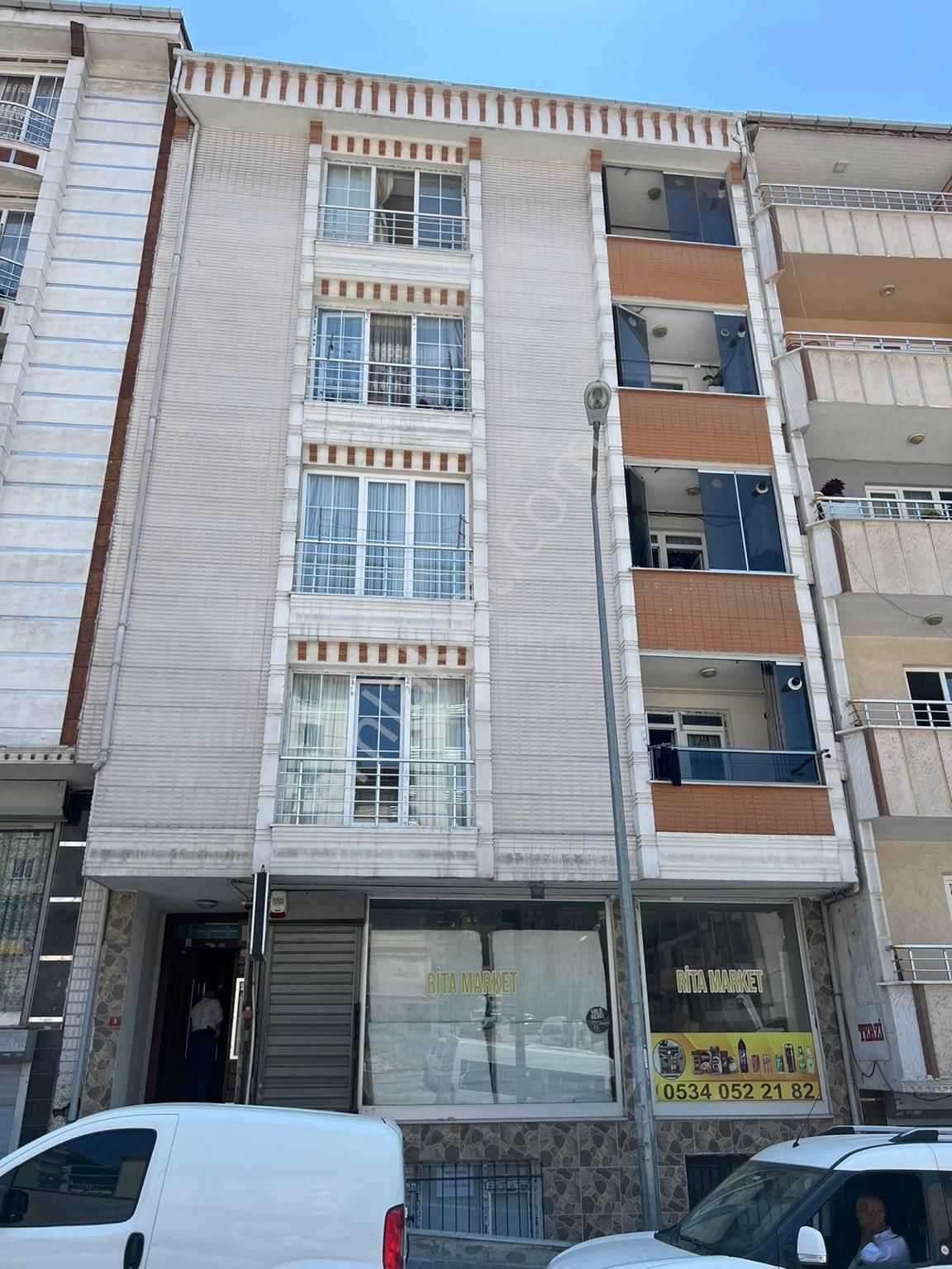 Esenyurt Pınar Satılık Daire Pınar Mahallesi 1246.sok Satılık Daire 3+1