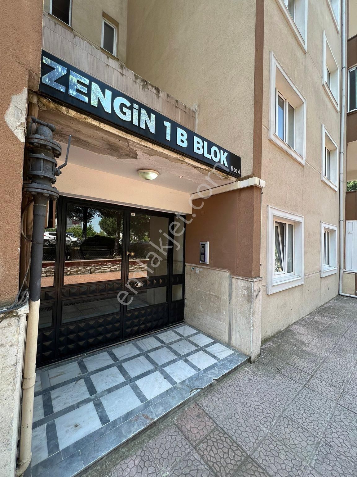 Nilüfer Esentepe Satılık Daire İhsaniye 6+1dubleks zengin 1 sitesi satılık daire