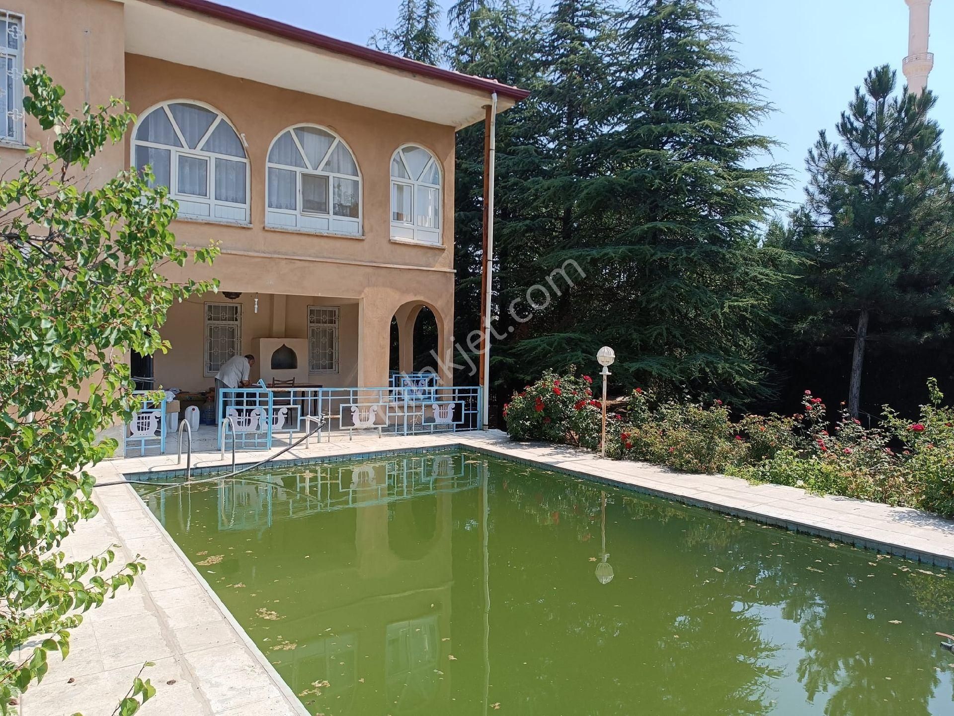 Elazığ Merkez Sarıçubuk Köyü Satılık Villa SATILIK VİLLA FIRSAT ÜRÜN ARSA FİYATINA 