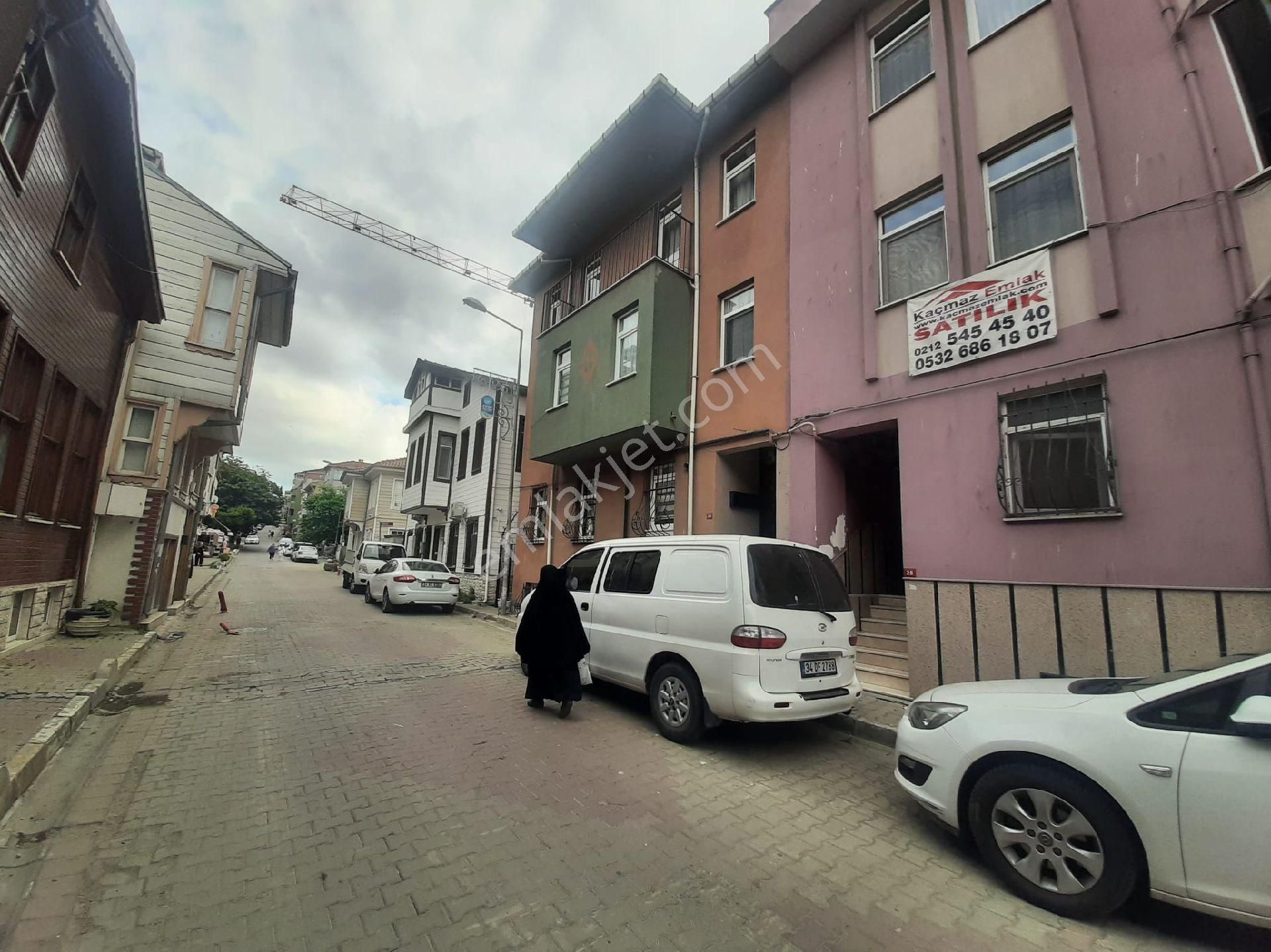 Eyüpsultan Nişancı Satılık Daire 2+1 Eyüp Sultan yüksek giriş 