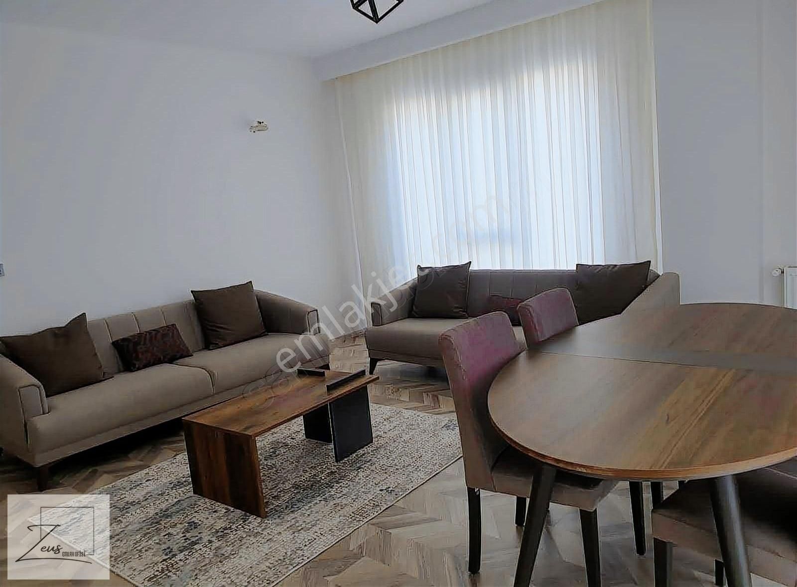 Bergama Fatih Satılık Daire EŞYALI SATILIK 2+1 LÜX DAİRE