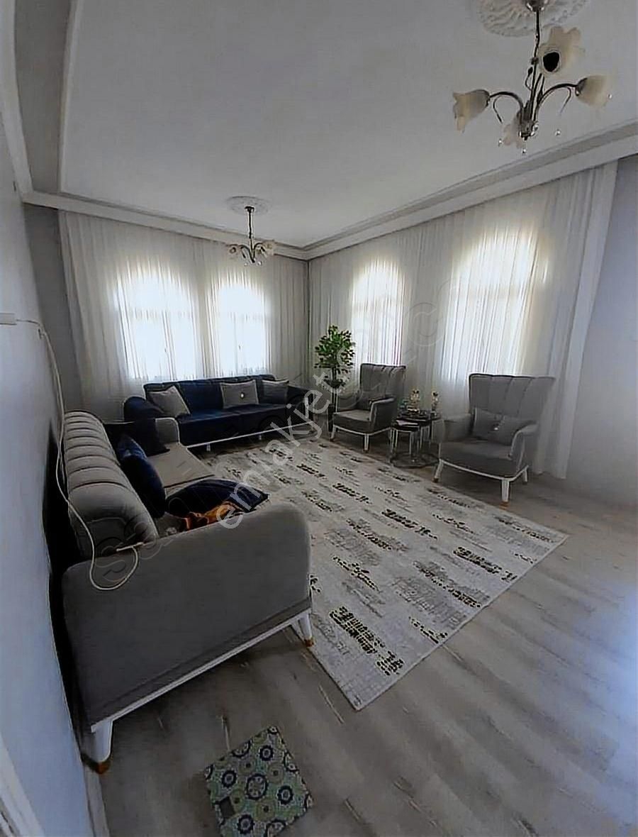 Çelebi Gayrimenkul'den Çok Uygun Fiyata Arsa Parasına Müstakil - Görsel 14