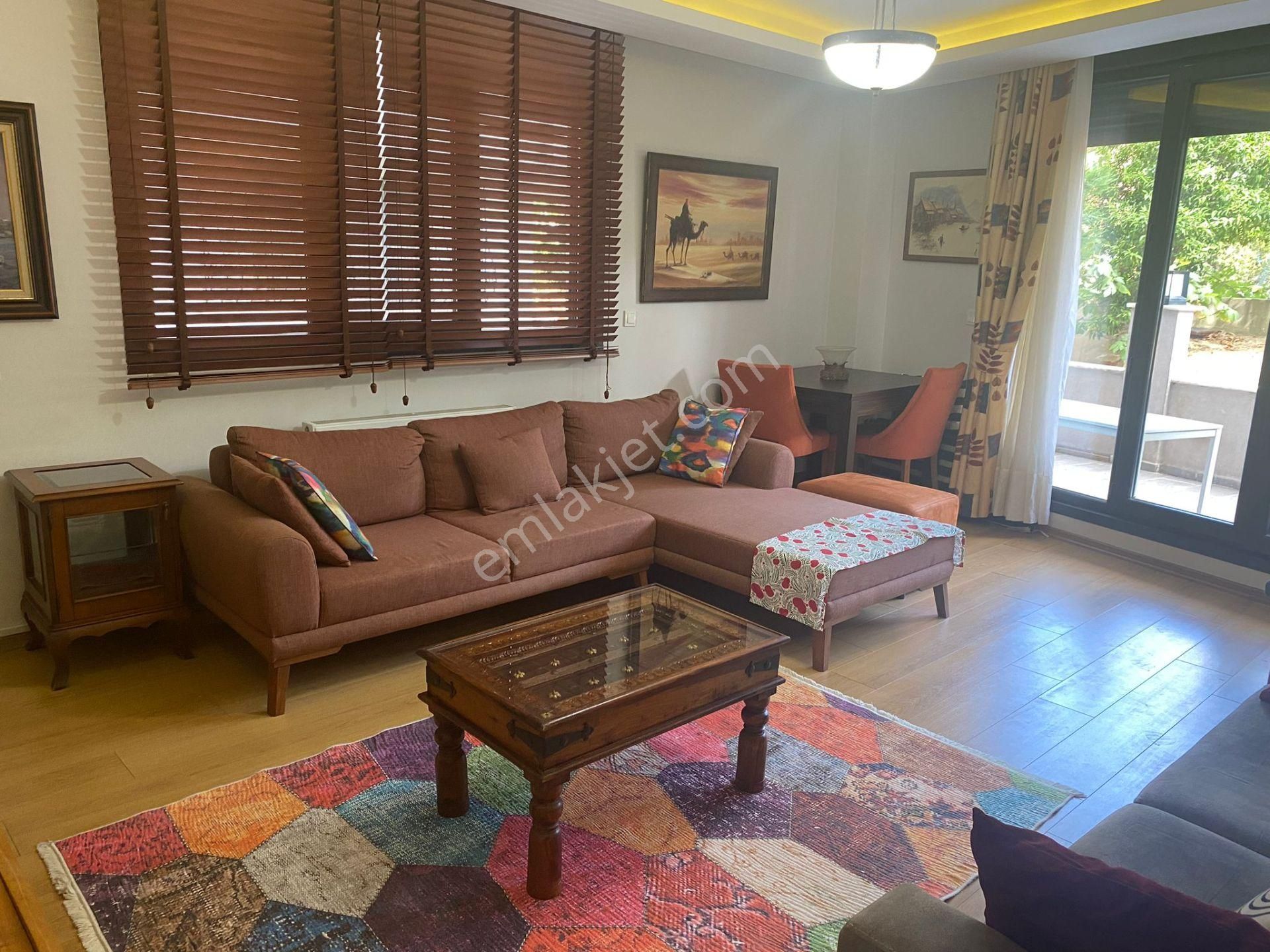 Bostancı Altıntepe Bahçekatı 3+1 Eşyalı Kiralık Daire - Görsel 8