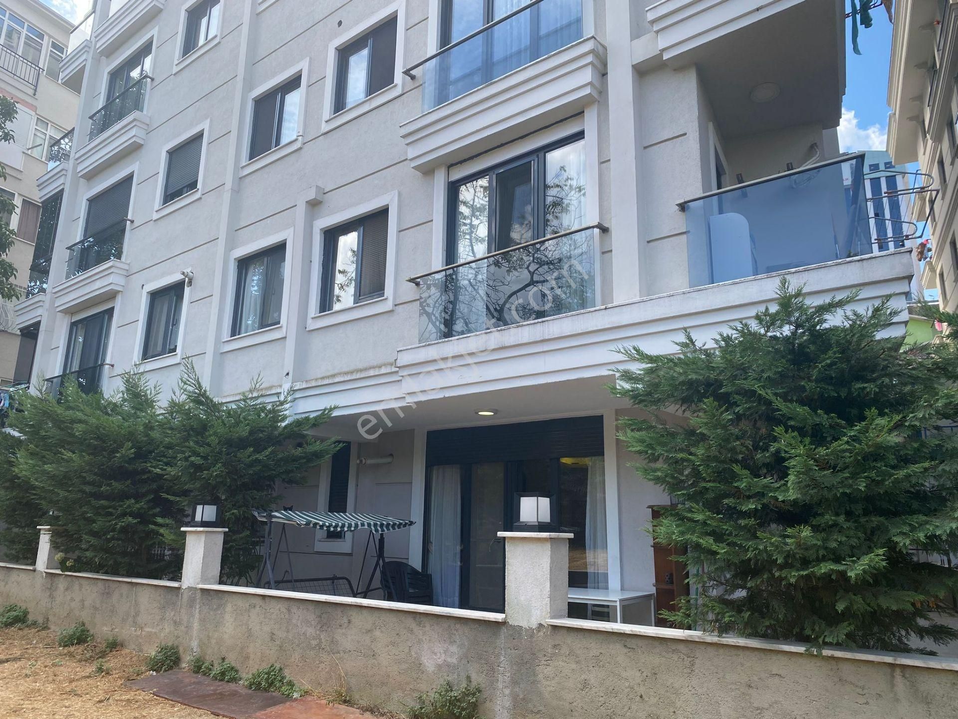 Bostancı Altıntepe Bahçekatı 3+1 Eşyalı Kiralık Daire - Görsel 12