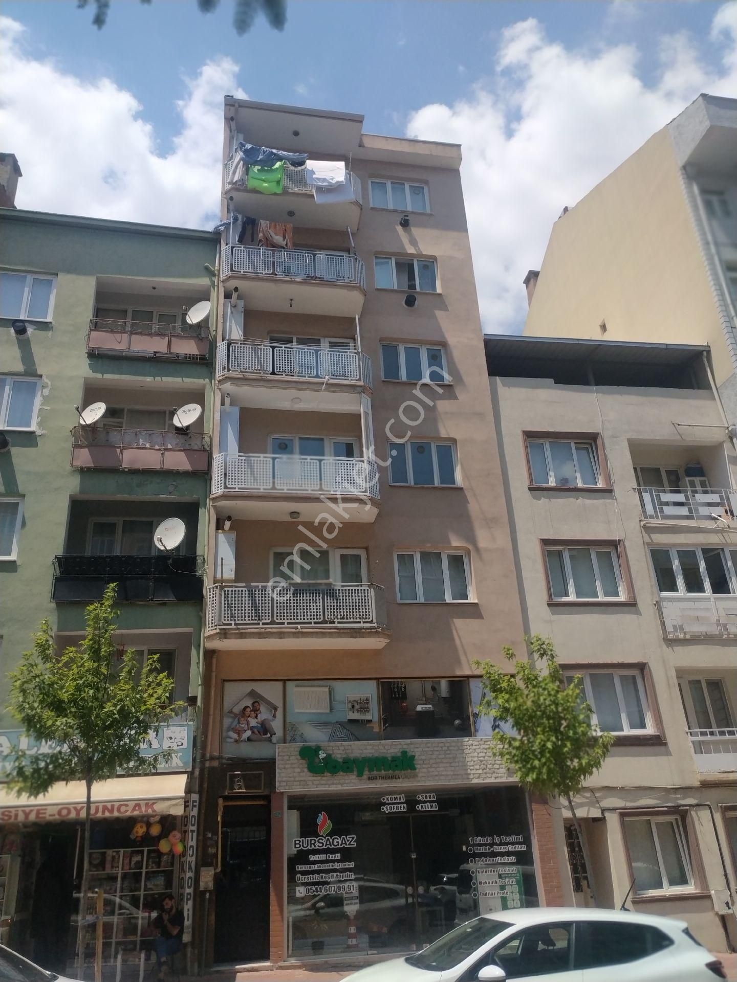 Yıldırım Yıldırım Satılık Daire YİLDİRİM KURTULUŞ CADDE UZERİ 2+1.90m.kat.3. KOMBİLİ BAKİMLİ DAİRE