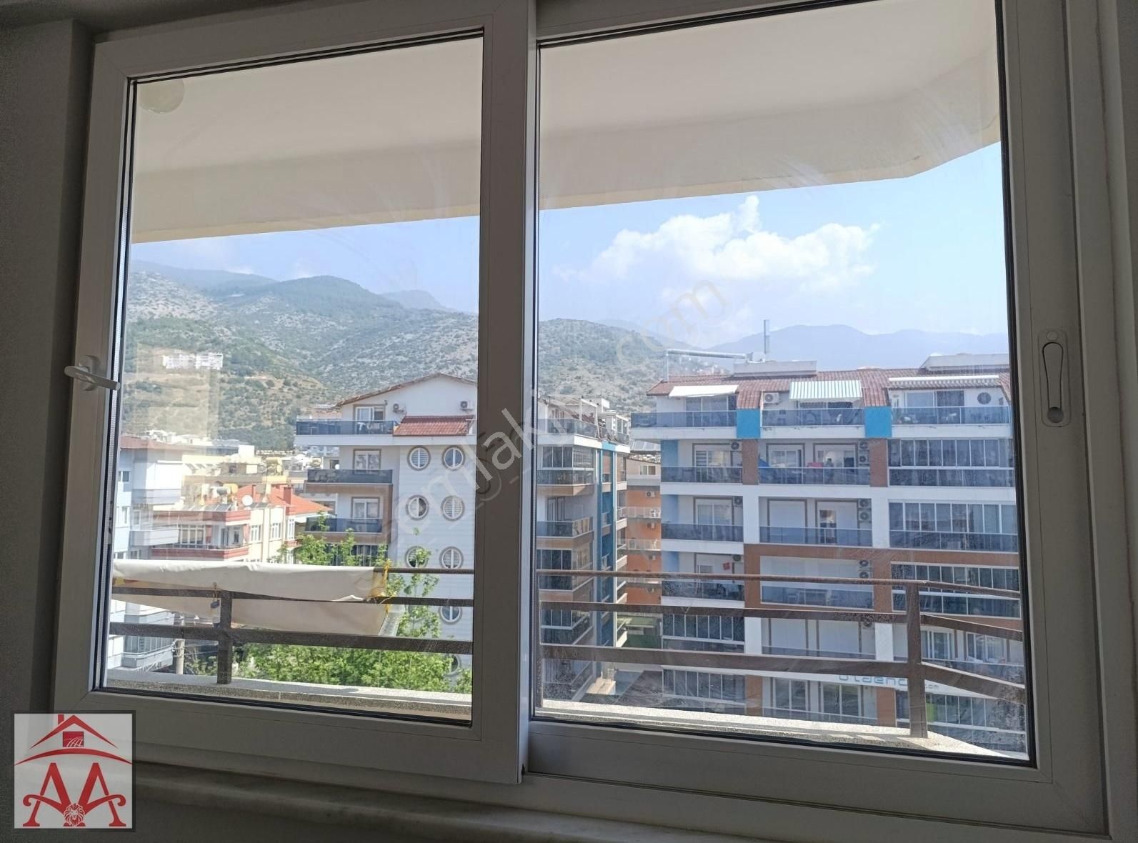 Alanya Kızlar Pınarı Satılık Daire Kleopatra Plajına Yürüme Mesafesinde 2+1