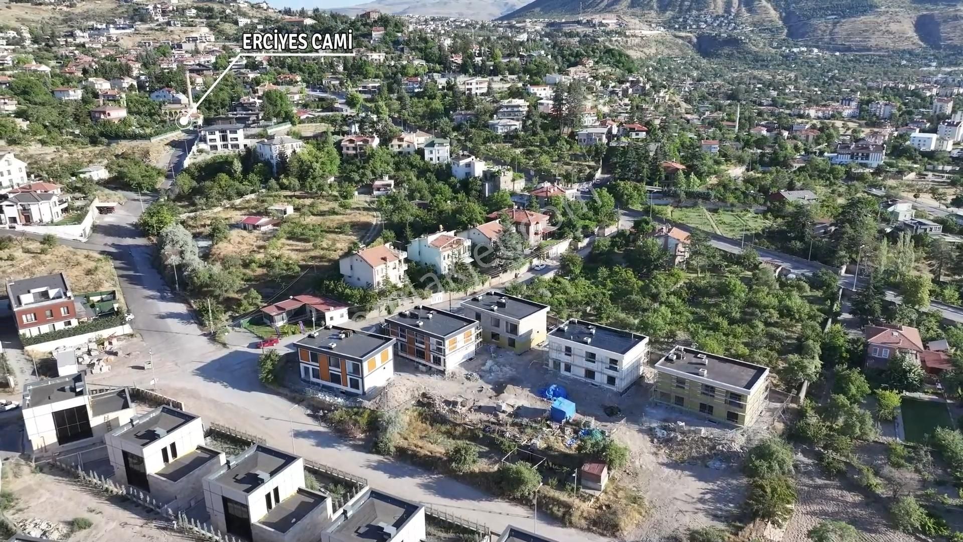 Talas Tablakaya Satılık Villa  CB Zenith | TALAS TABLAKAYA SATILIK 9+1 VİLLA