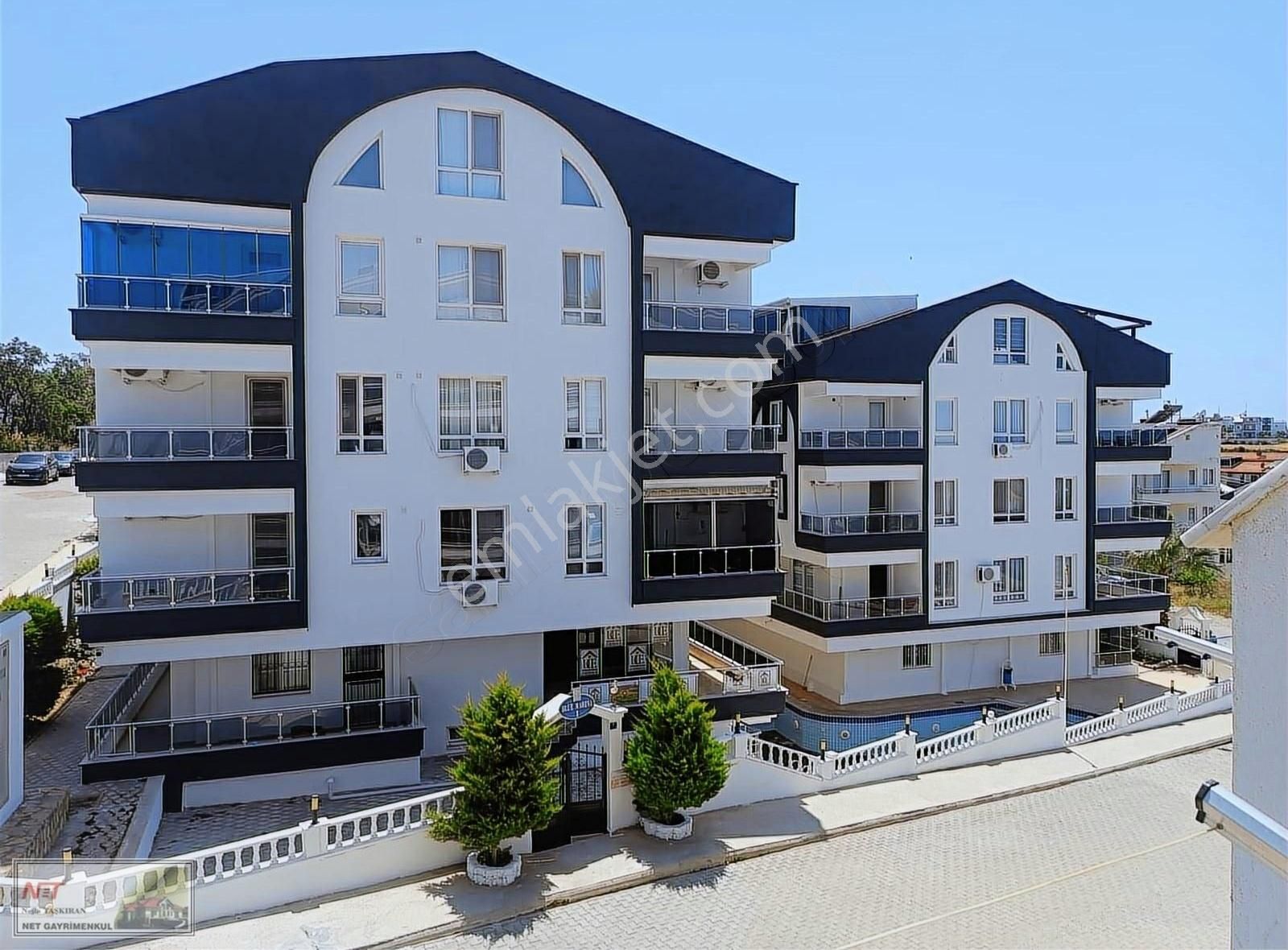 Didim Efeler Satılık Daire DİDİM'DE 4+1 HAVUZLU SATILIK DAİRE