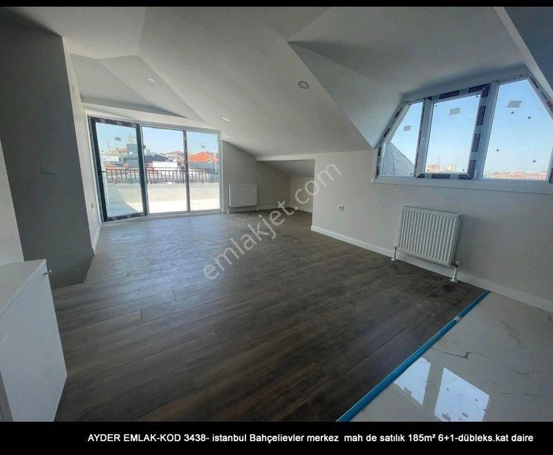 İstanbul Bahçelievler Merkez Mah De Satılık 185m² 6+1-dübleks.kat Daire - Görsel 8