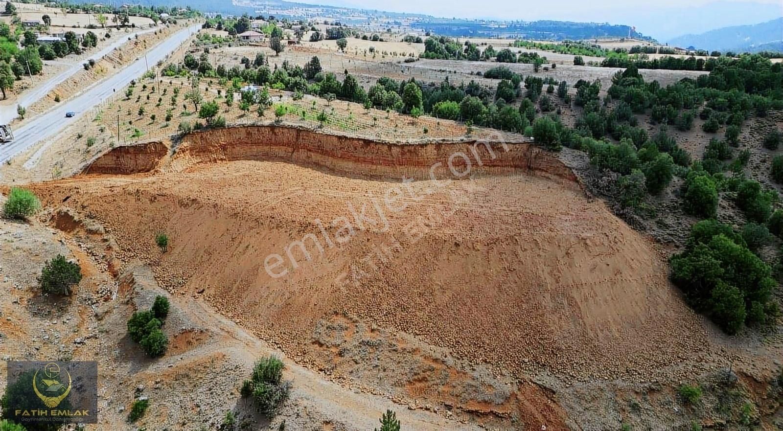 Çameli Cevizli Satılık Bağ & Bahçe Çameli Cevizli'de Satılık Anayola Sıfır Arsa