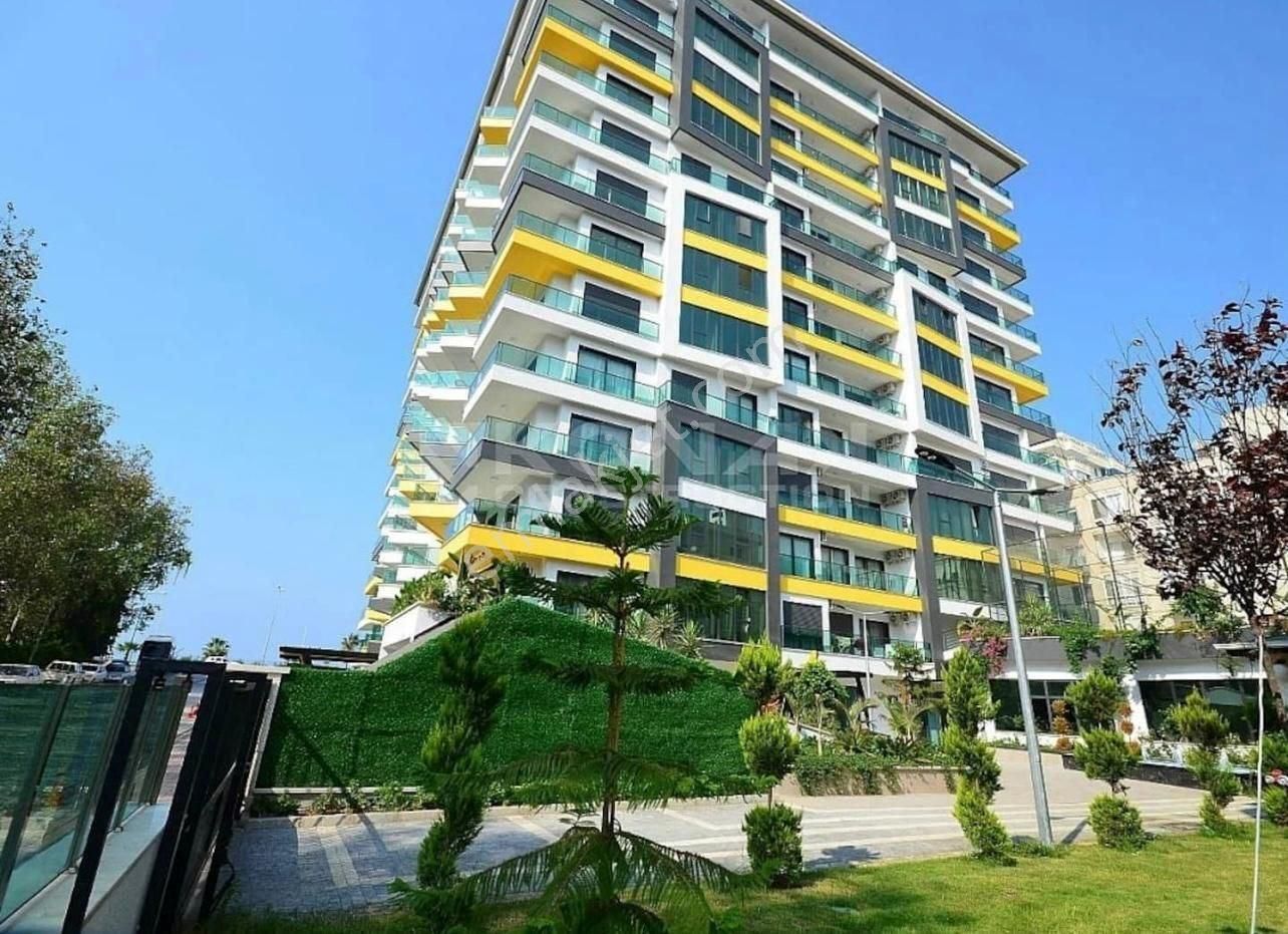 Alanya Mahmutlar Satılık Daire Satılık Denize Sıfır 2+1 Mobilyalı Daire - Konak Seaside Tower Residence