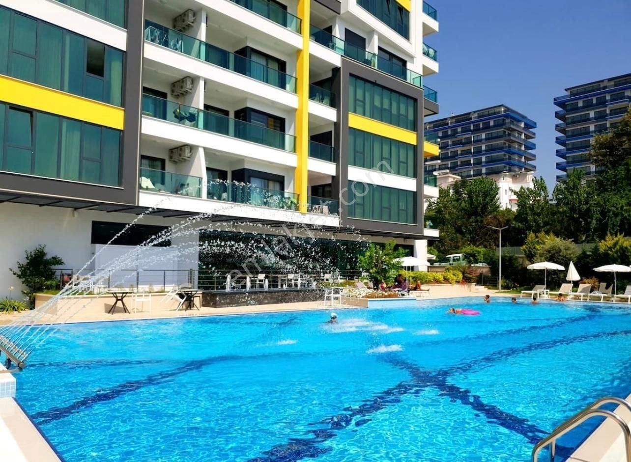 Satılık Denize Sıfır 2+1 Mobilyalı Daire - Konak Seaside Tower Residence - Görsel 33