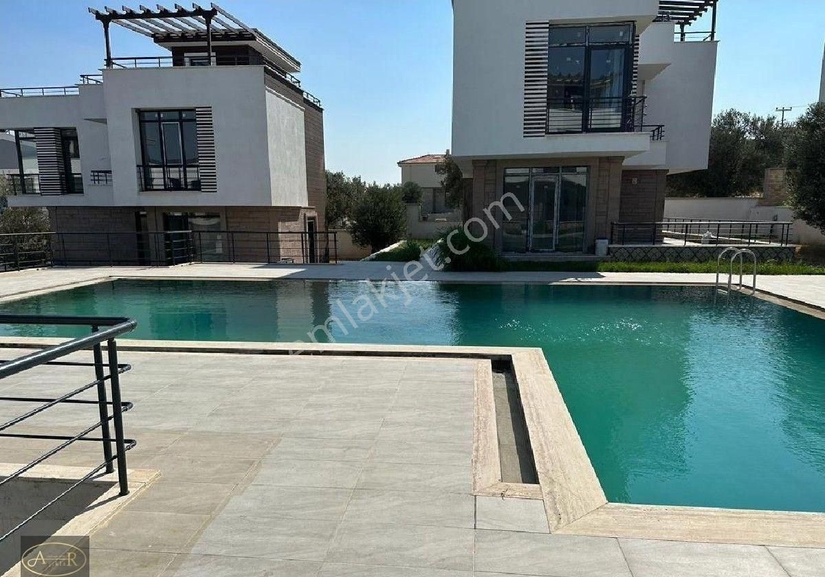 Balıkesir Gömeç Karaağaç Ta Satılık Havuzlu Müstakil Site İçi Villa - Görsel 30