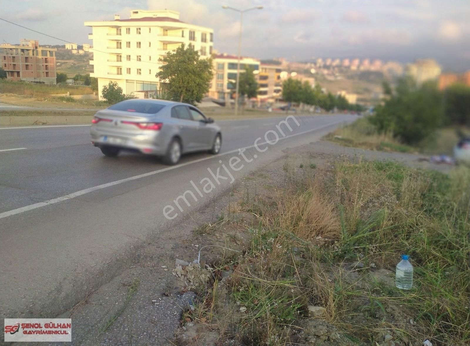 İlkadım Derecik Satılık Konut İmarlı Rte Bulvara Sıfır Nakit Satılık Arsa