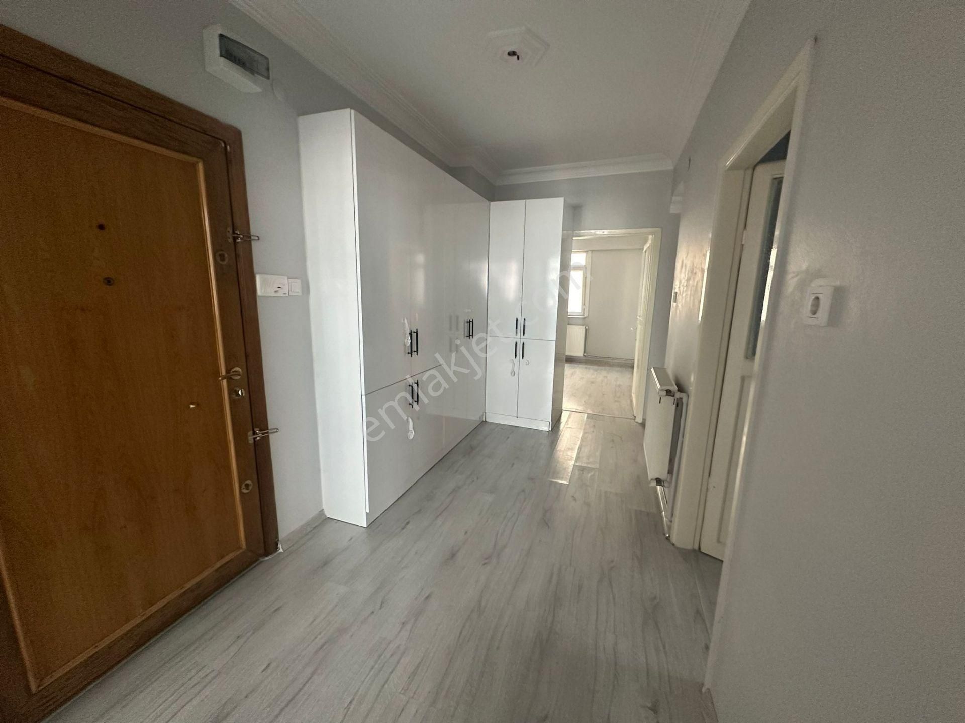 Bahçelievler Soğanlı Satılık Daire  İSTANBUL HOUSE'DAN BAHÇELİEVLER'DE 3+1 ARA KAT MASRAFSIZ DAİRE