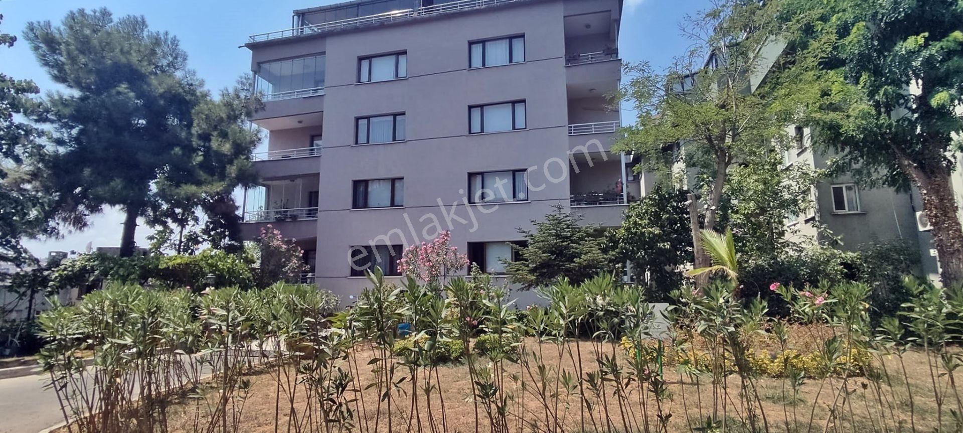 Şişli Fulya Kiralık Daire  Ortaklar Caddesi Sakızağacı'nda 3+1 Kiralık Daire Kısmı Eşyalı