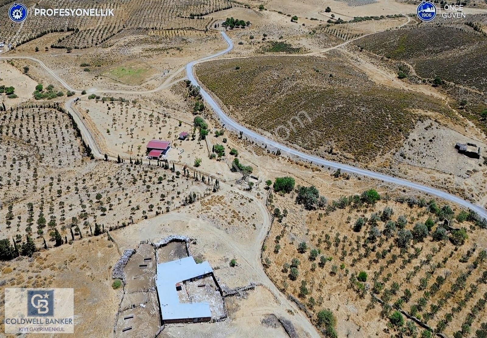 Karaburun Parlak Köyü'nde Numaratajlı Kargir Ev Ve Bahçesi - Görsel 13