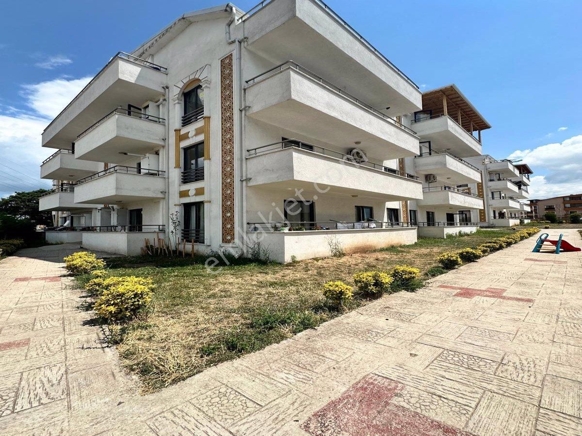 Kartepe Fatih Sultan Mehmet Satılık Daire KARTEPE FATİH MAHALLESİ SATILIK 3+1 ARAKAT DAİRE