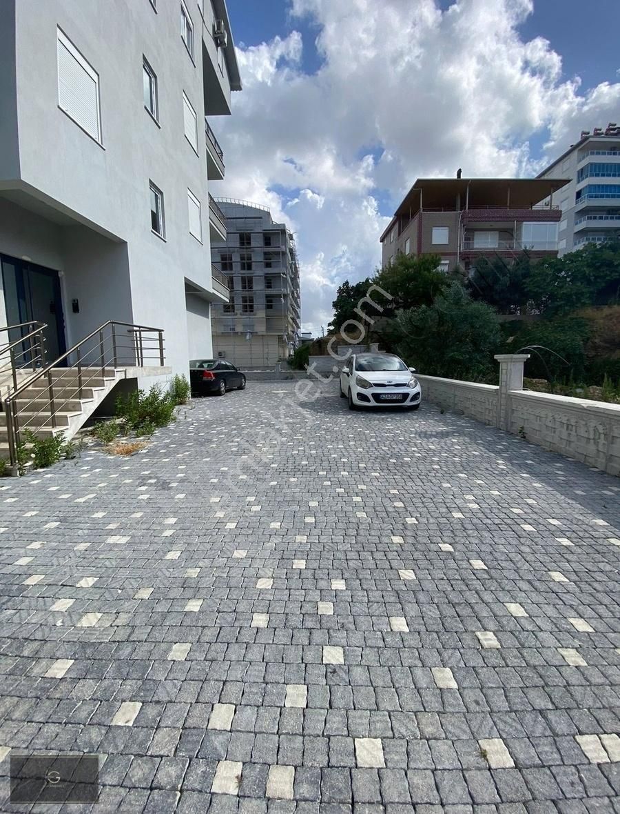 Serik Orta Satılık Daire ANTALYA/SERİK/ BELEK YOL ÜZERİ 130m2 3+1 ANAHTAR TESLİM .