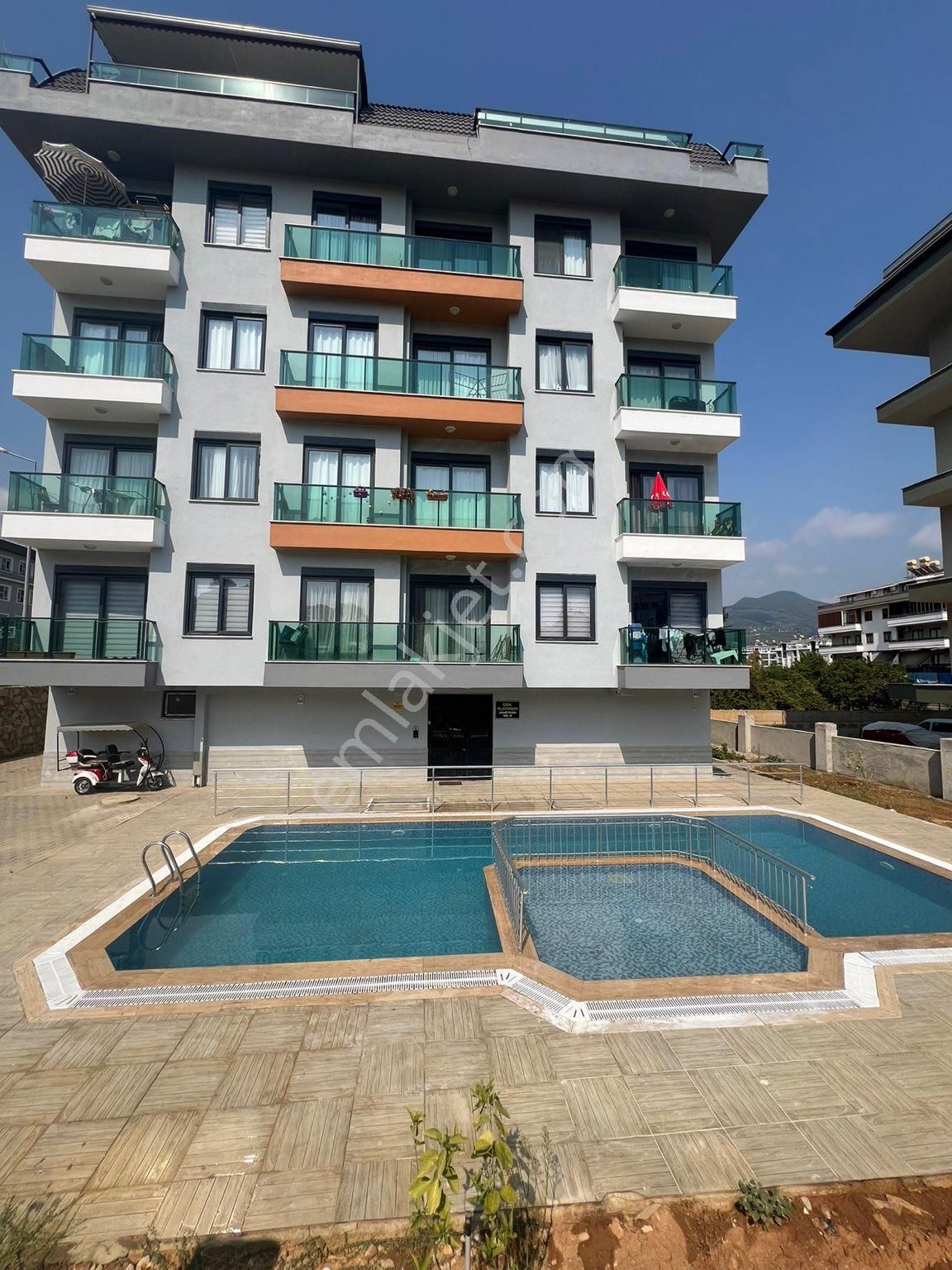 Alanya Oba Günlük Kiralık Daire  ALANYA OBADA GÜNLÜK VE HAFTALIK 1+1 YENİ EŞYALI DAİRE