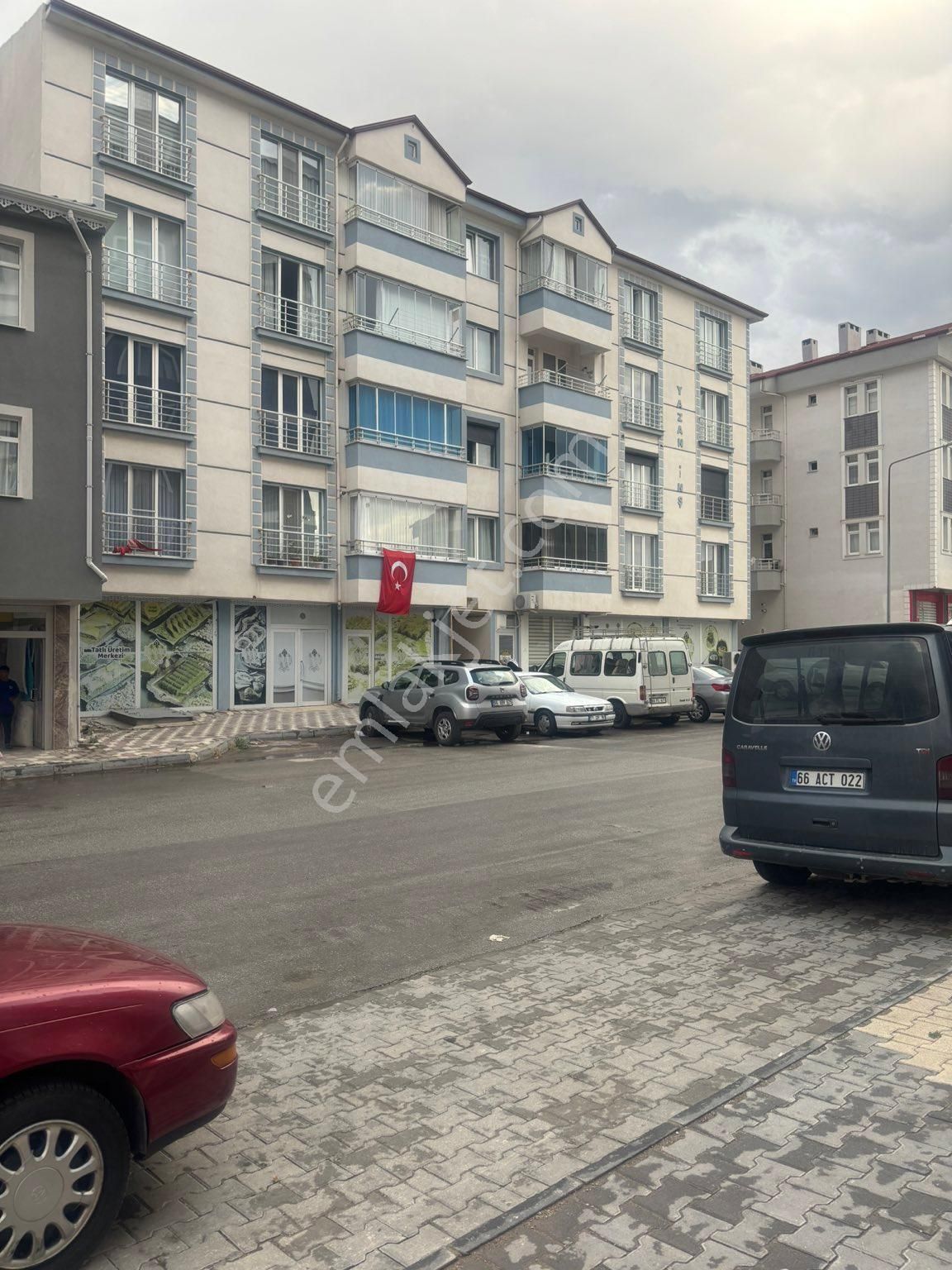 Sorgun Karşıyaka Satılık Daire Güngör Emlaktan Eski Hastane Caddesinde Satılık Daire