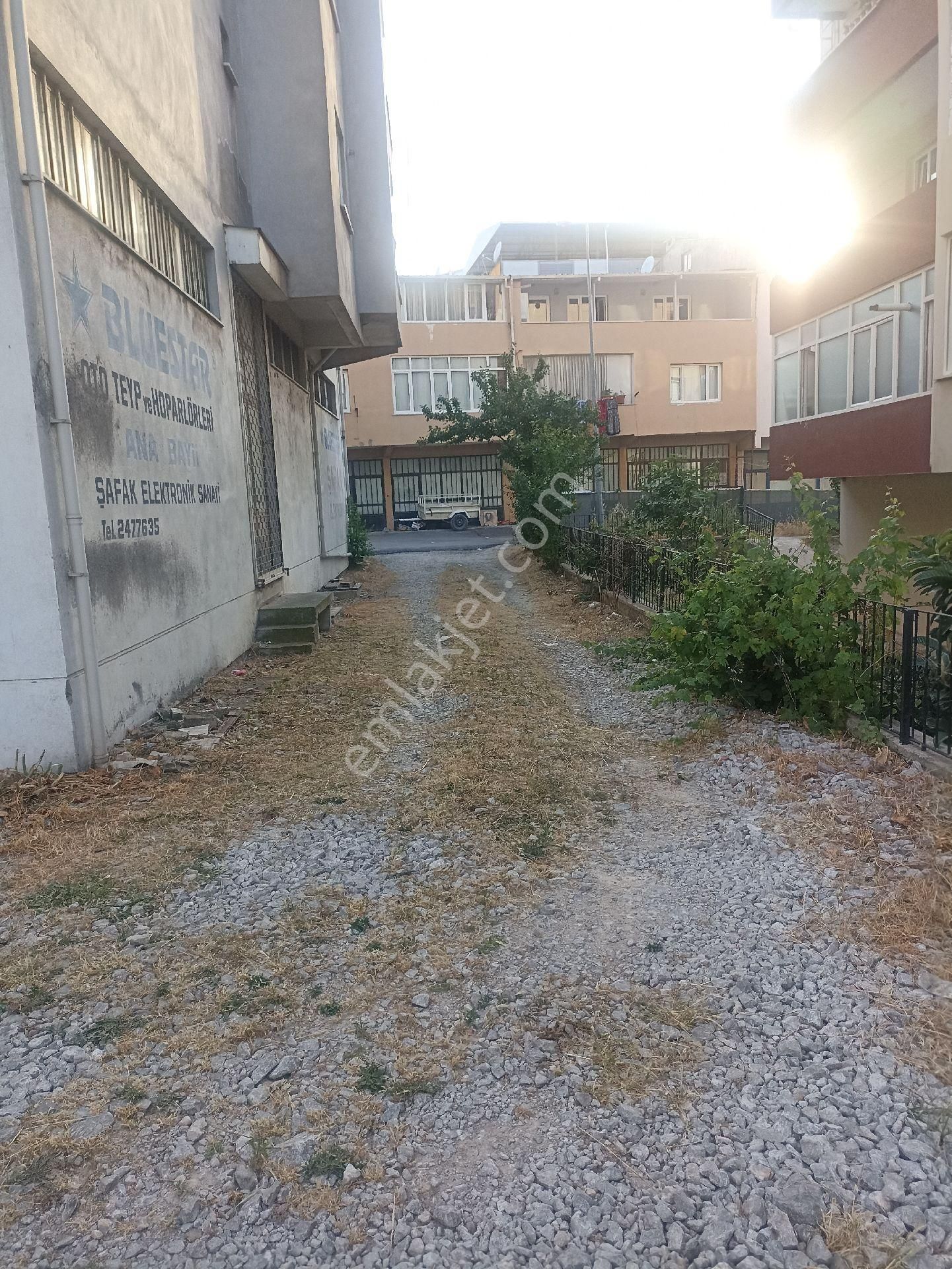 541 M2 Arsasi İle 4 Daire 1 Dükkan Yatırım Fırsatı - Görsel 12