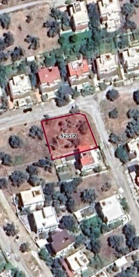 Edremit Çamlıbel Satılık Villa İmarlı Binyapı dan Güre Çamlıbel de 530 M2 full deniz manzaralı Arsa