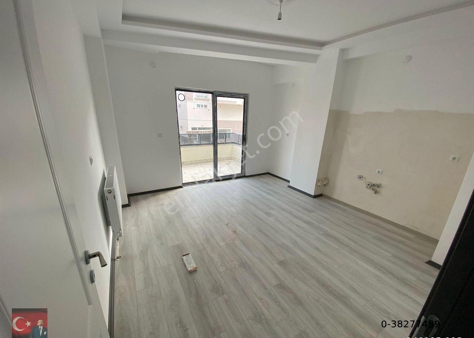 Çorum Merkez Kale Satılık Daire ATA CADDESİ ULAŞ MARKET ALTINDA 3+1 115m2 SIFIR DAİRE