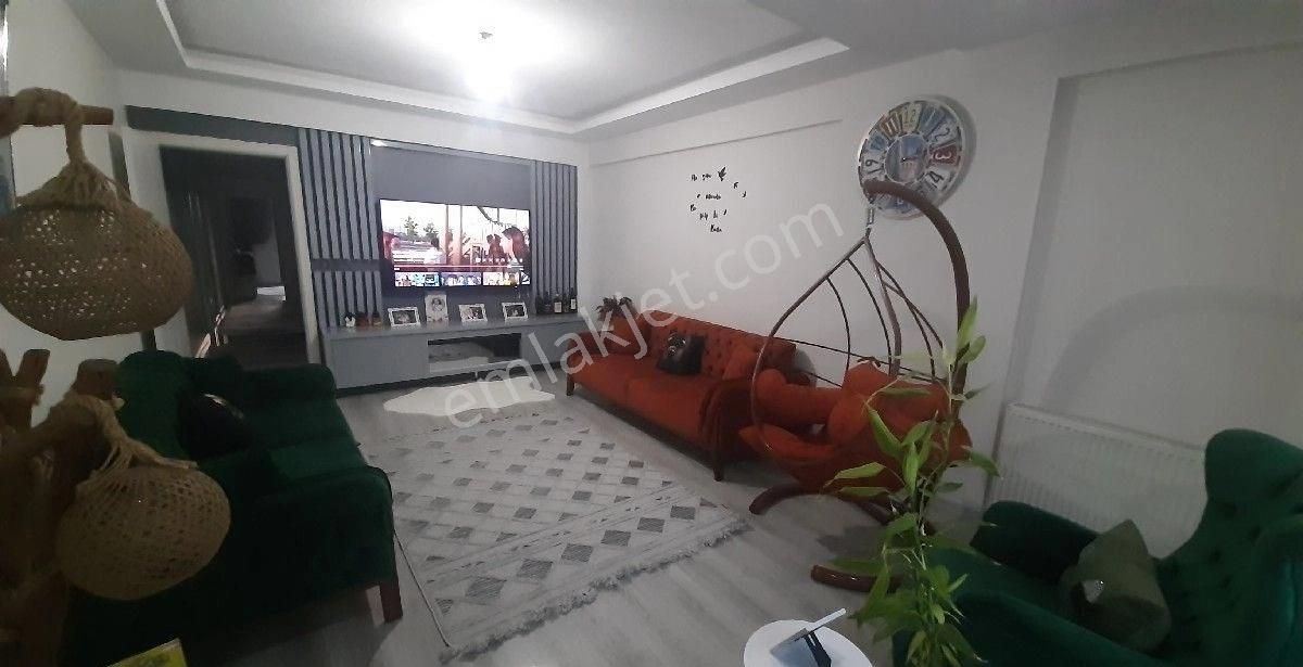 Sarayköy Aşağı Satılık Daire DENİZLİ SARAYKÖY İLÇESİ AŞAĞI MAHALLE'DE CADDE ÜZERİNDE SATILIK LÜKS DAİRE